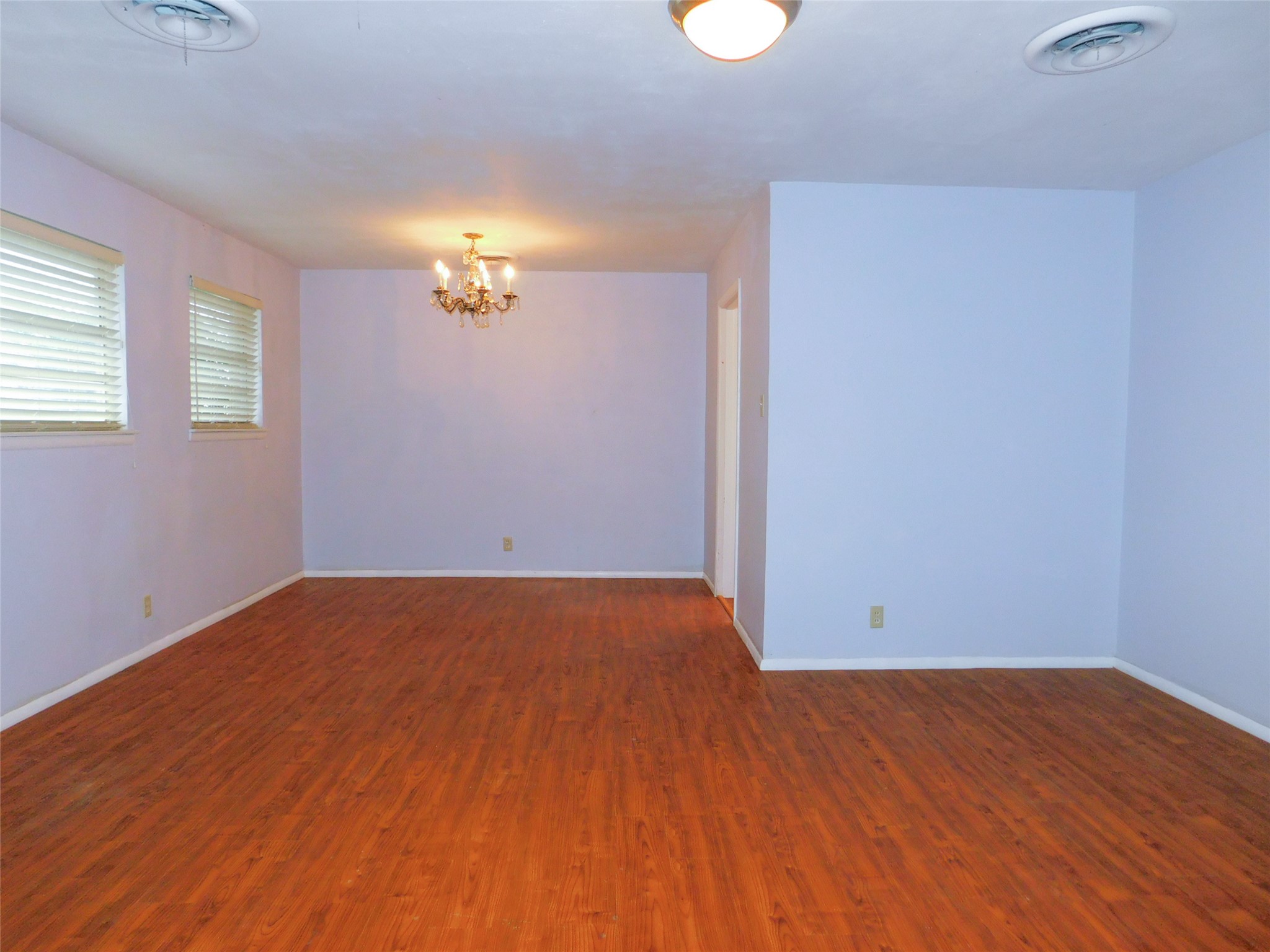 1128 Thomas Street, Denton, TX, 76201