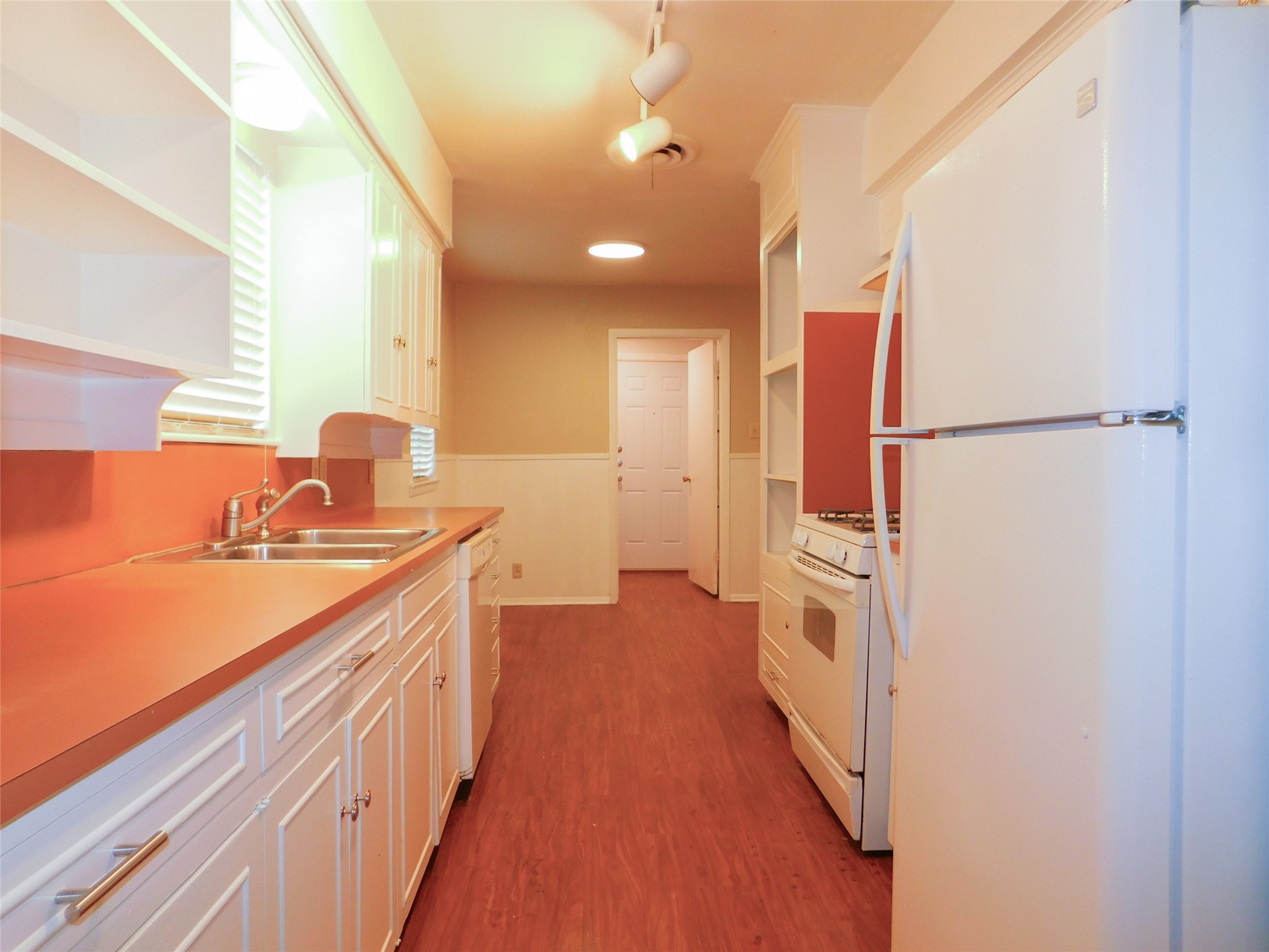 1128 Thomas Street, Denton, TX, 76201