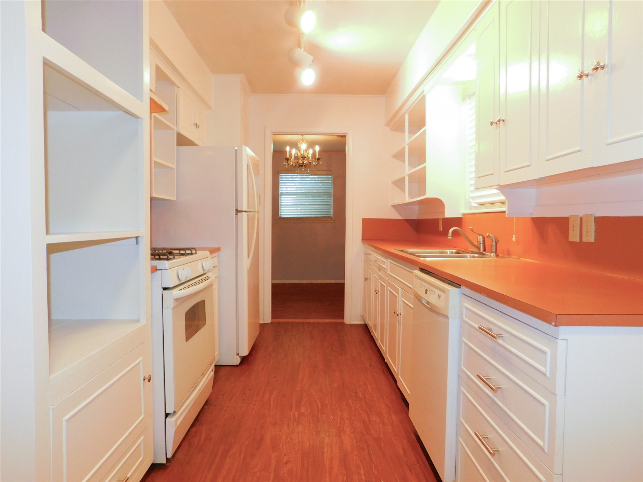 1128 Thomas Street, Denton, TX, 76201