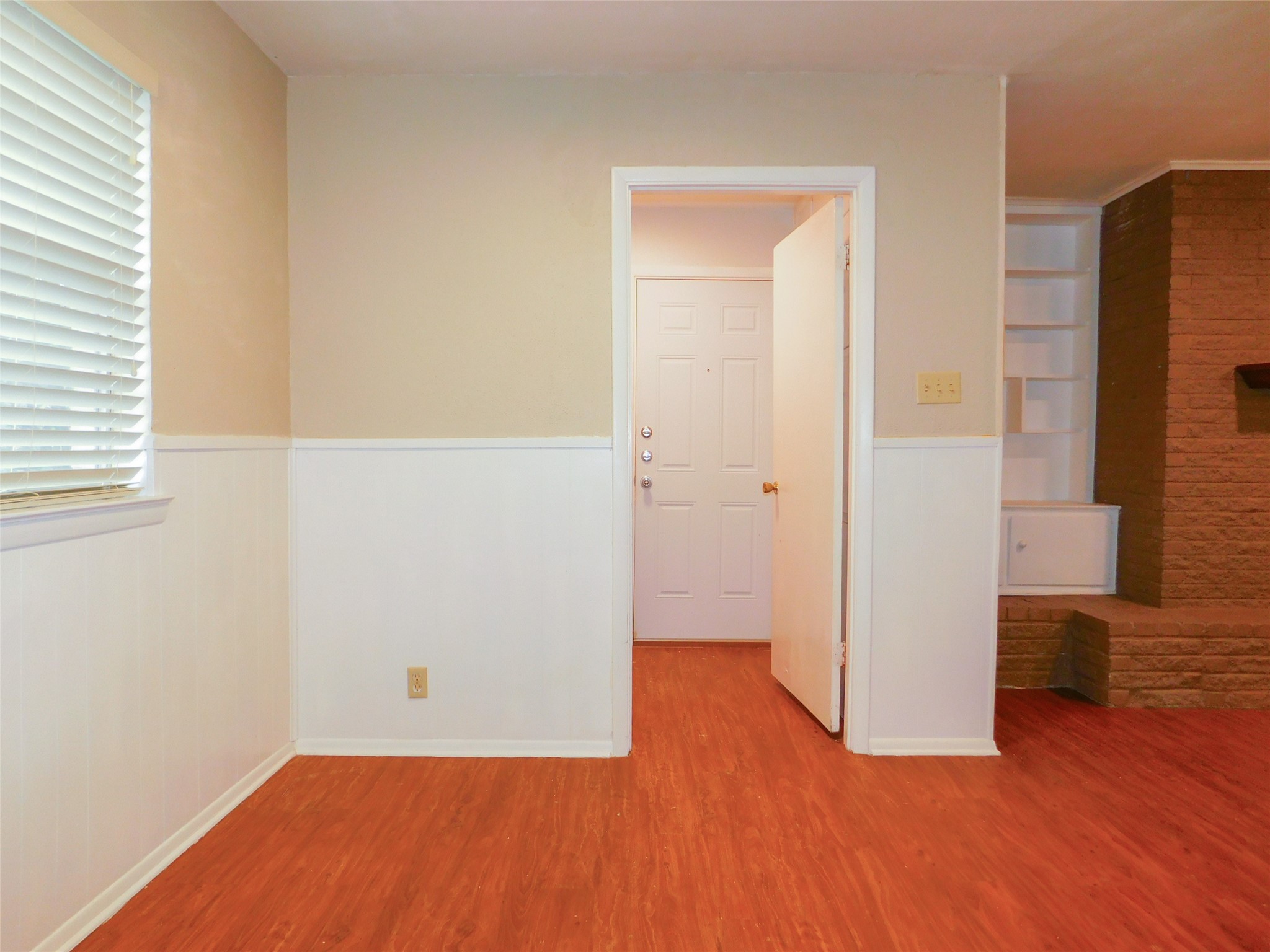 1128 Thomas Street, Denton, TX, 76201