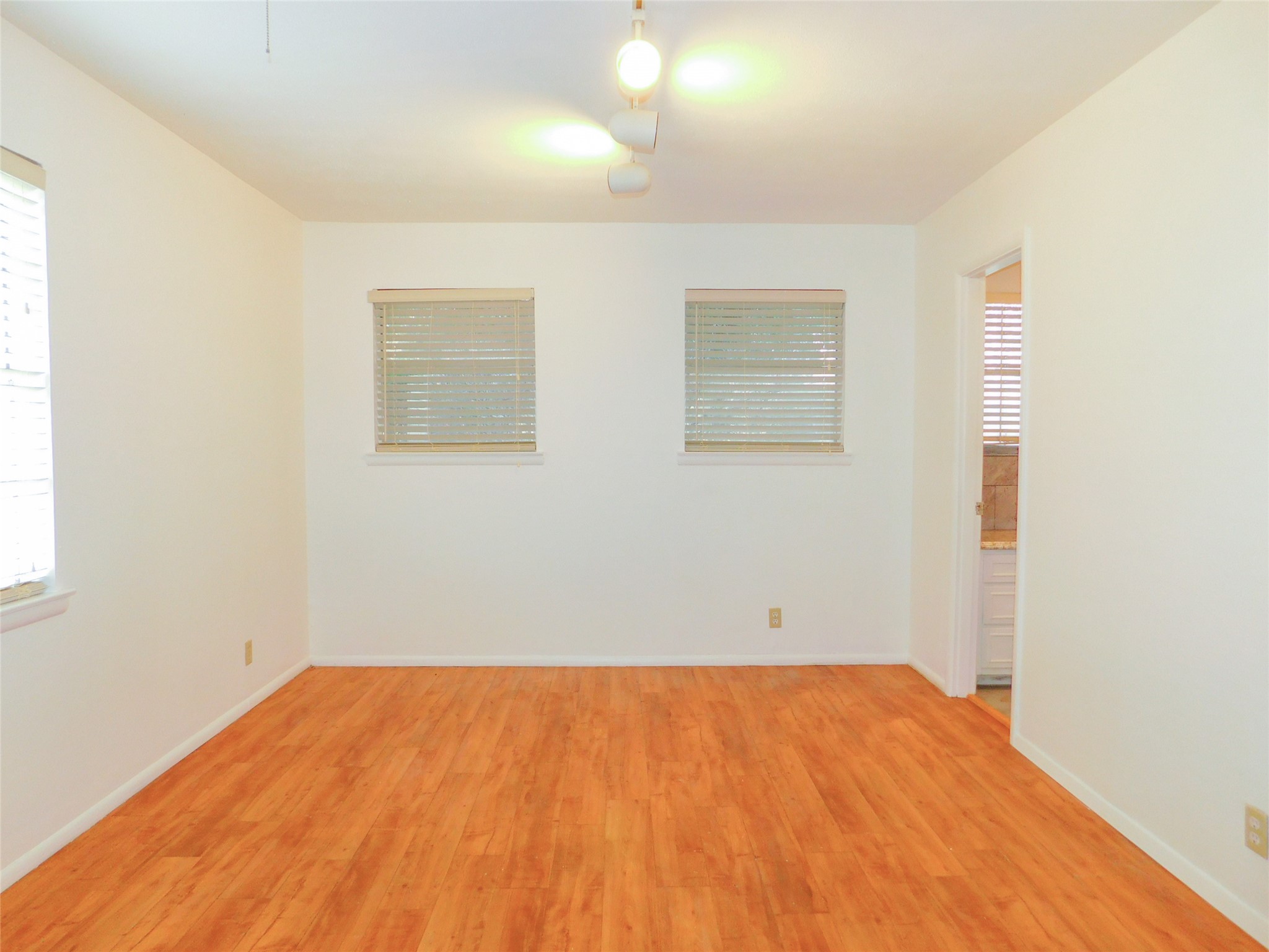1128 Thomas Street, Denton, TX, 76201