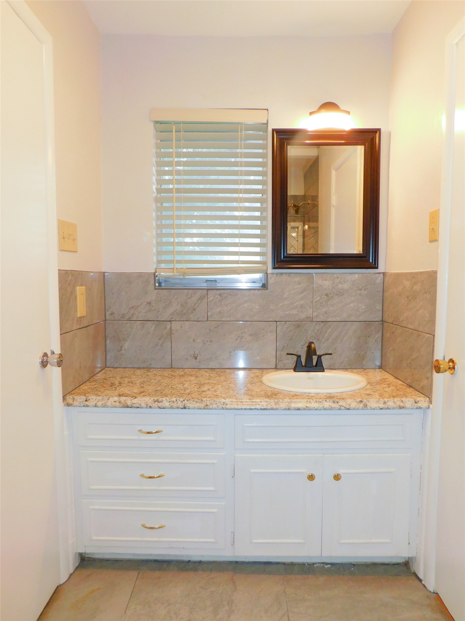 1128 Thomas Street, Denton, TX, 76201