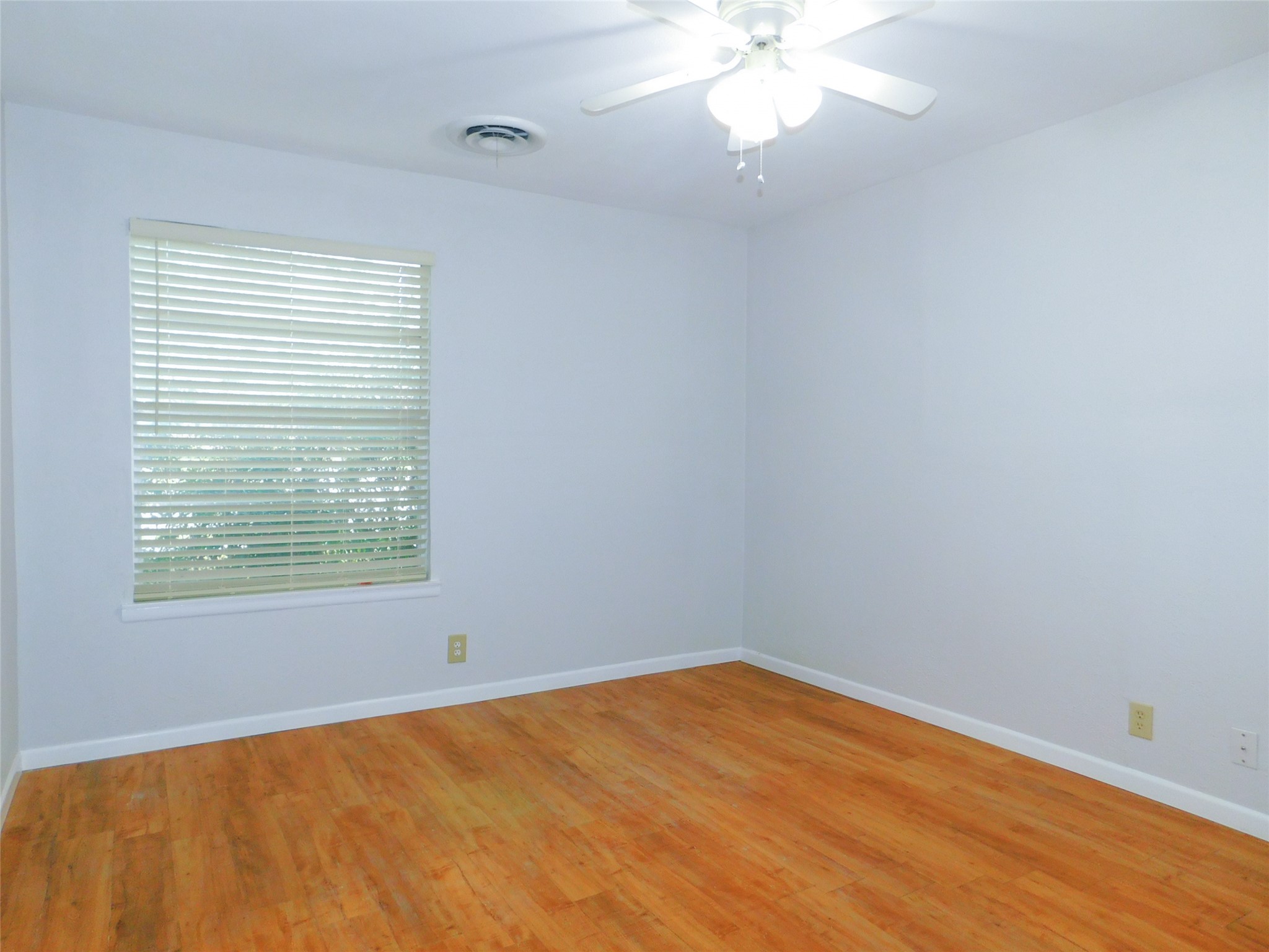 1128 Thomas Street, Denton, TX, 76201