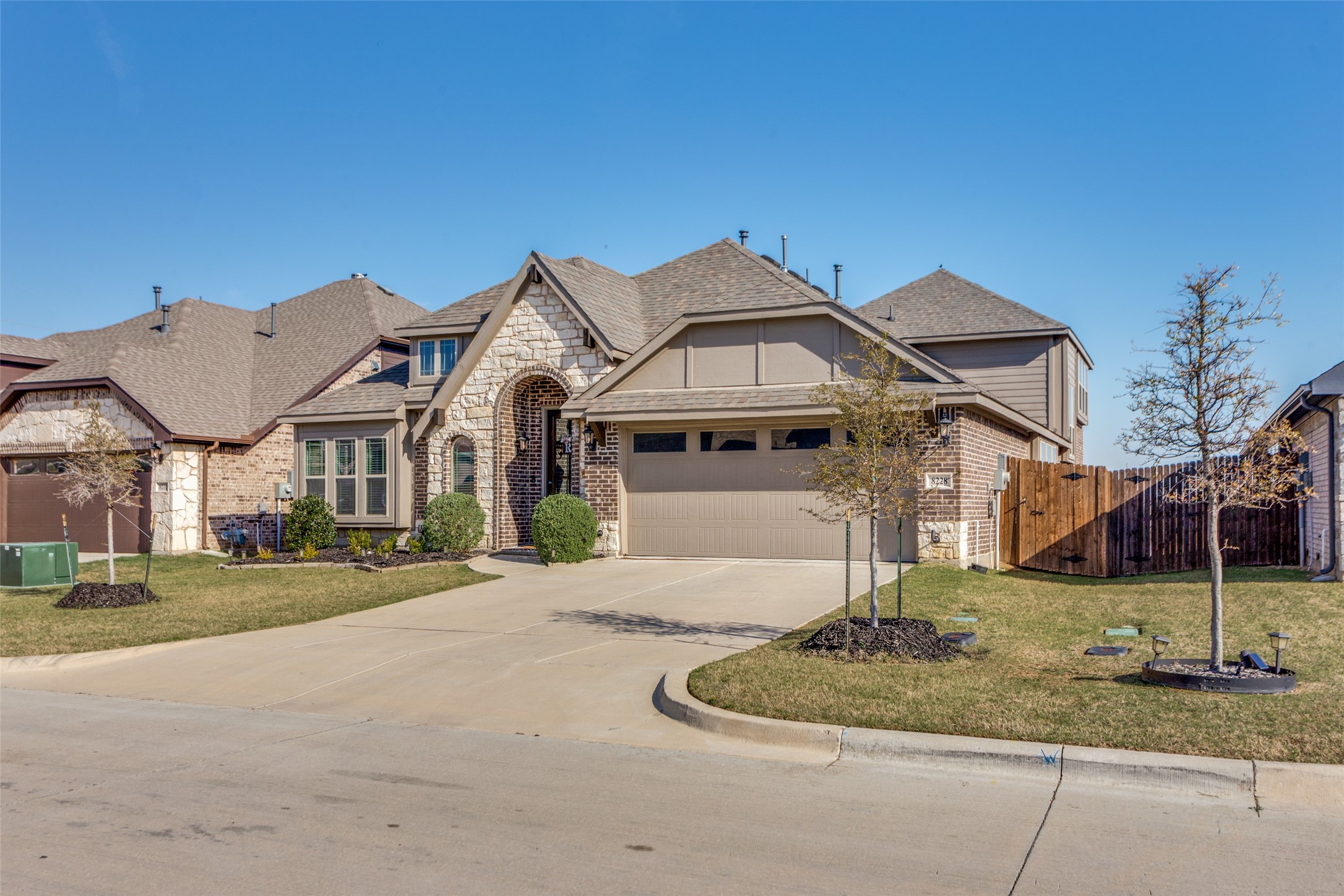 8228 Manx Point, Godley, TX, 76044