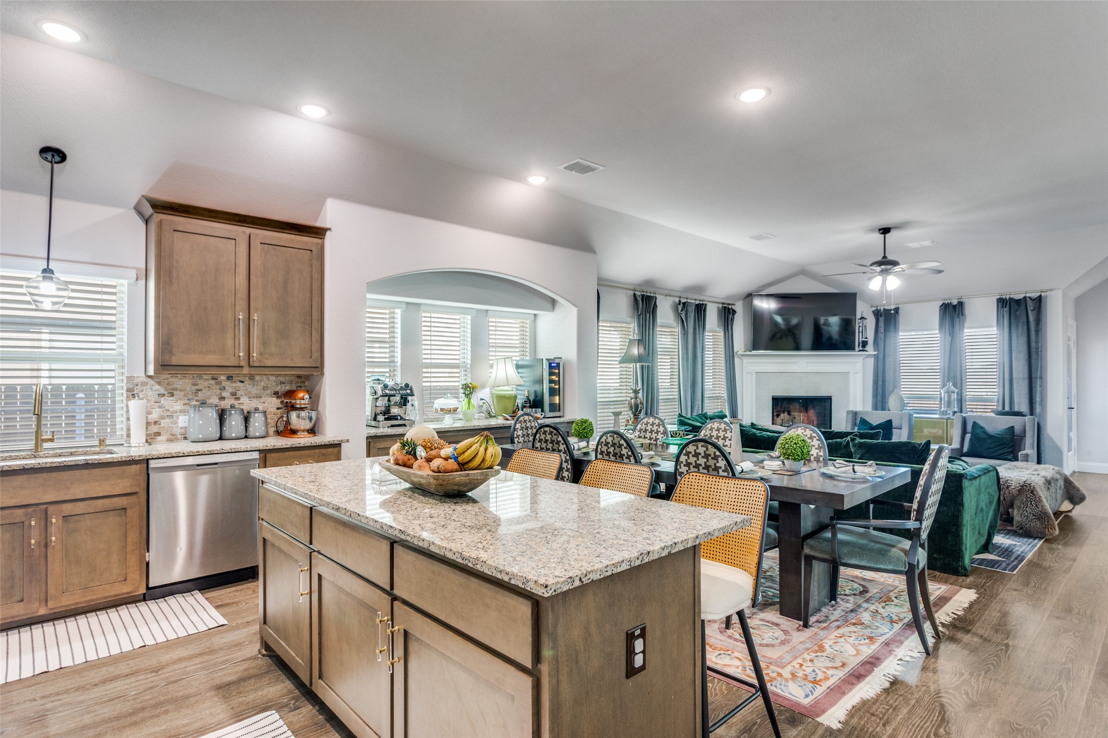 8228 Manx Point, Godley, TX, 76044