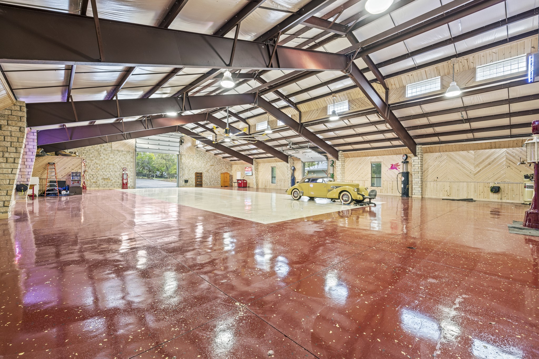 694 Scenic Circle, Pipe Creek, TX, 78063