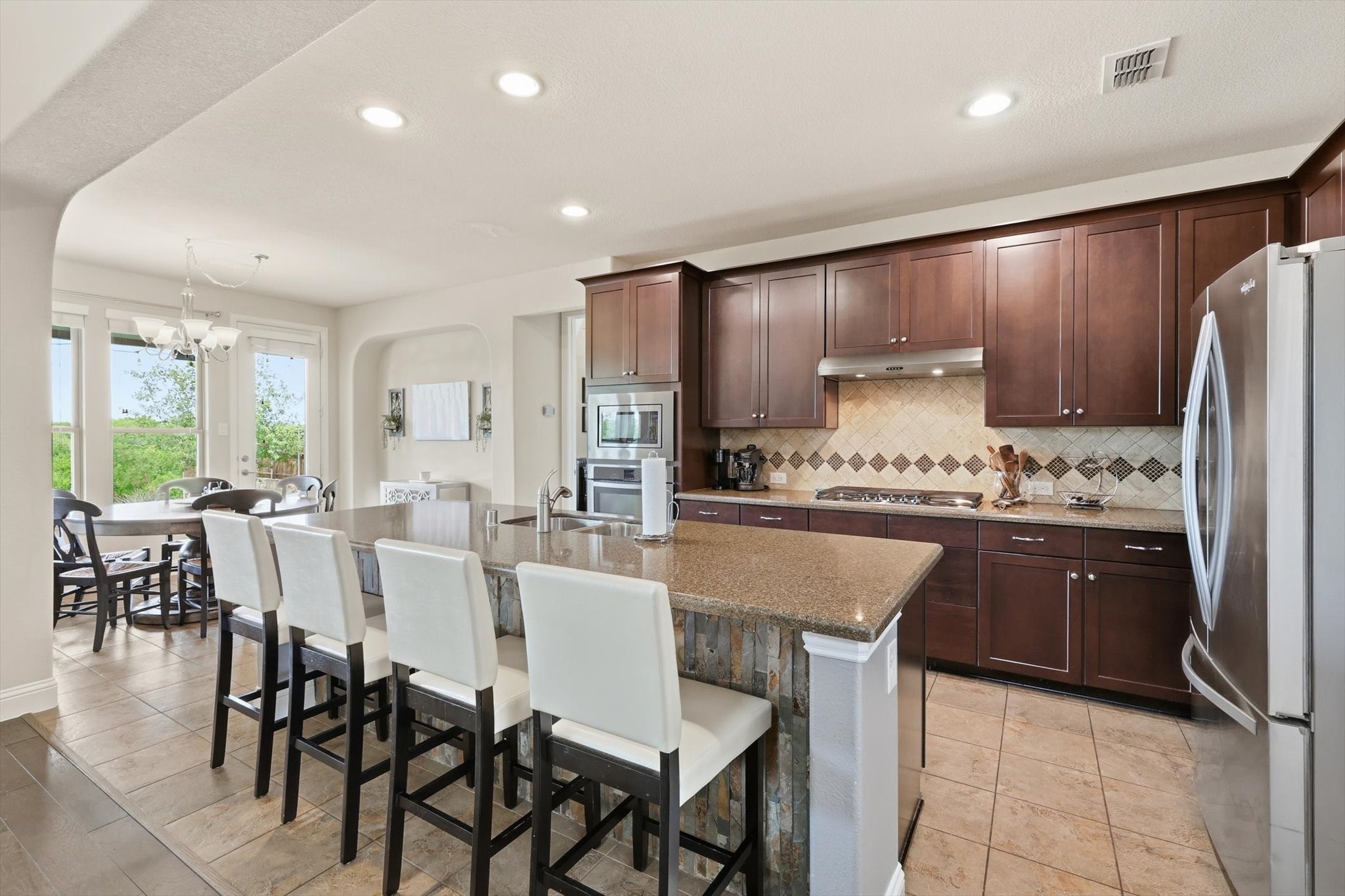 912 Hartford Court, Roanoke, TX, 76262
