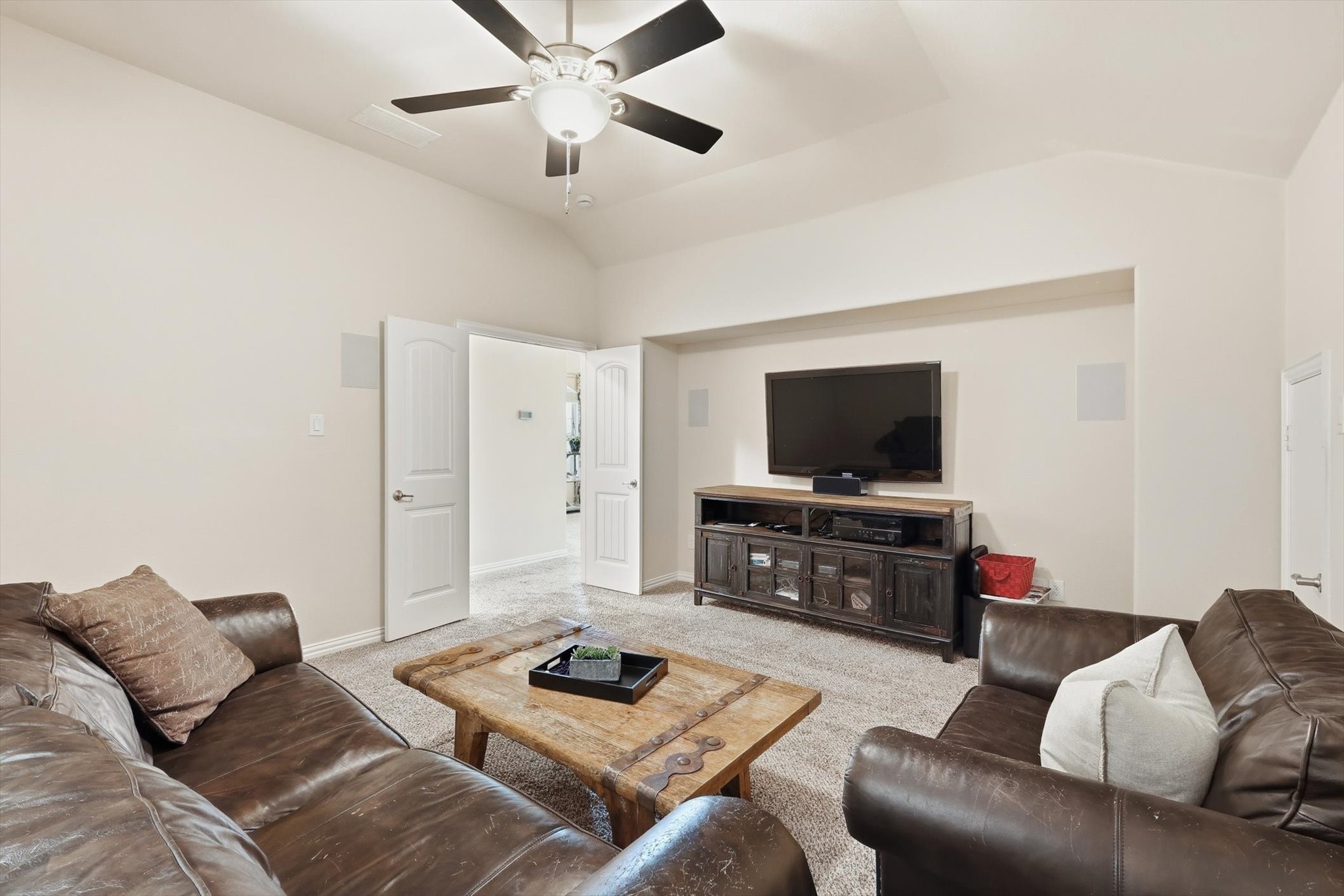 912 Hartford Court, Roanoke, TX, 76262