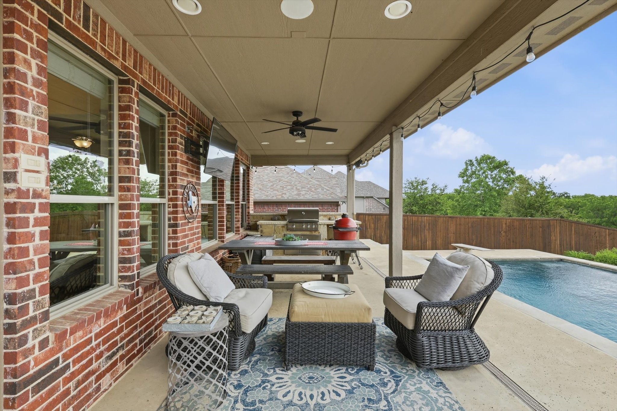 912 Hartford Court, Roanoke, TX, 76262
