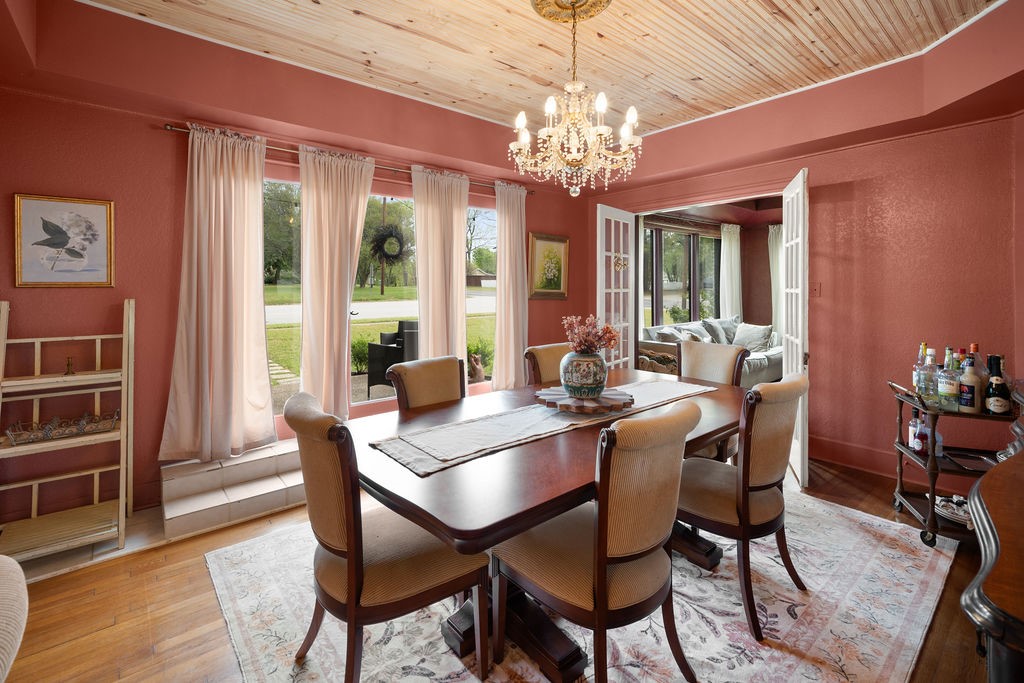 327 N Ponsard Street, Troup, TX, 75789