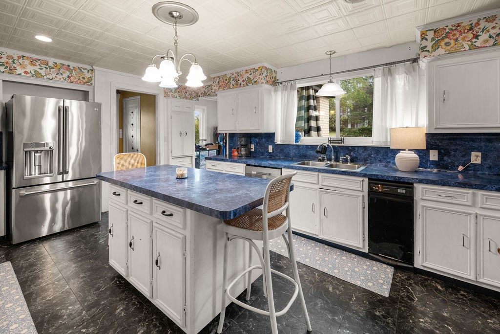 327 N Ponsard Street, Troup, TX, 75789