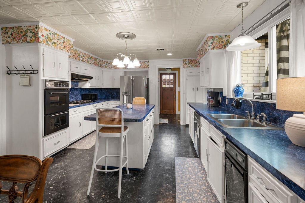 327 N Ponsard Street, Troup, TX, 75789