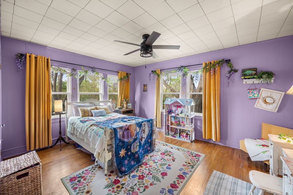 327 N Ponsard Street, Troup, TX, 75789
