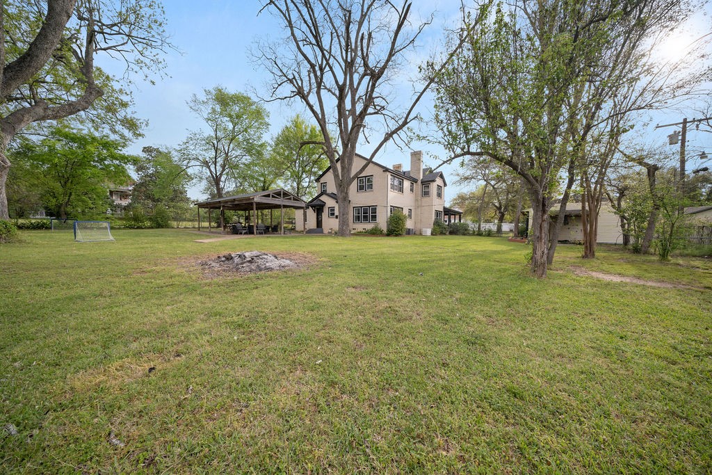327 N Ponsard Street, Troup, TX, 75789