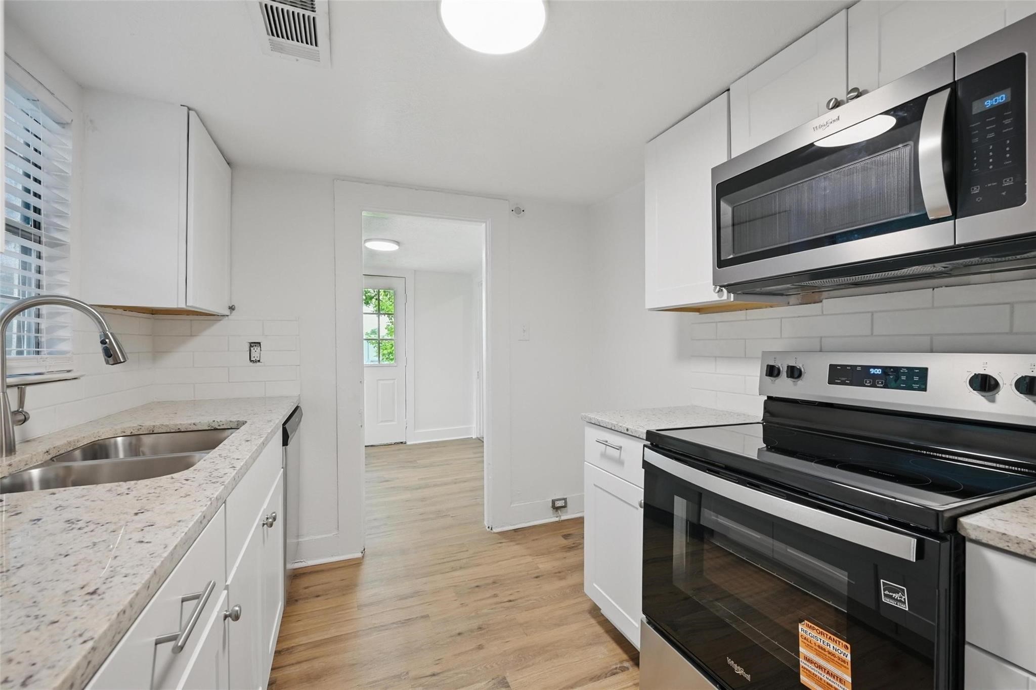 908 E Houston Street, Sherman, TX, 75092