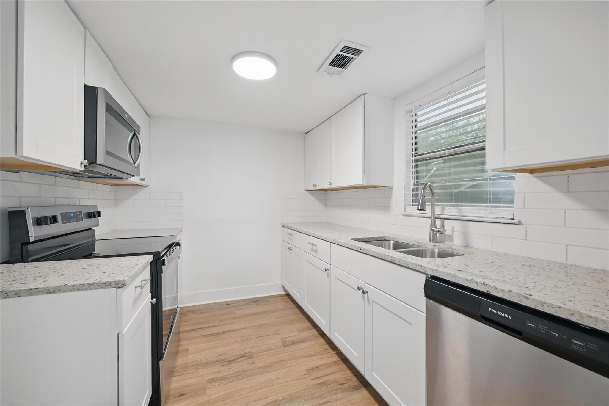 908 E Houston Street, Sherman, TX, 75092