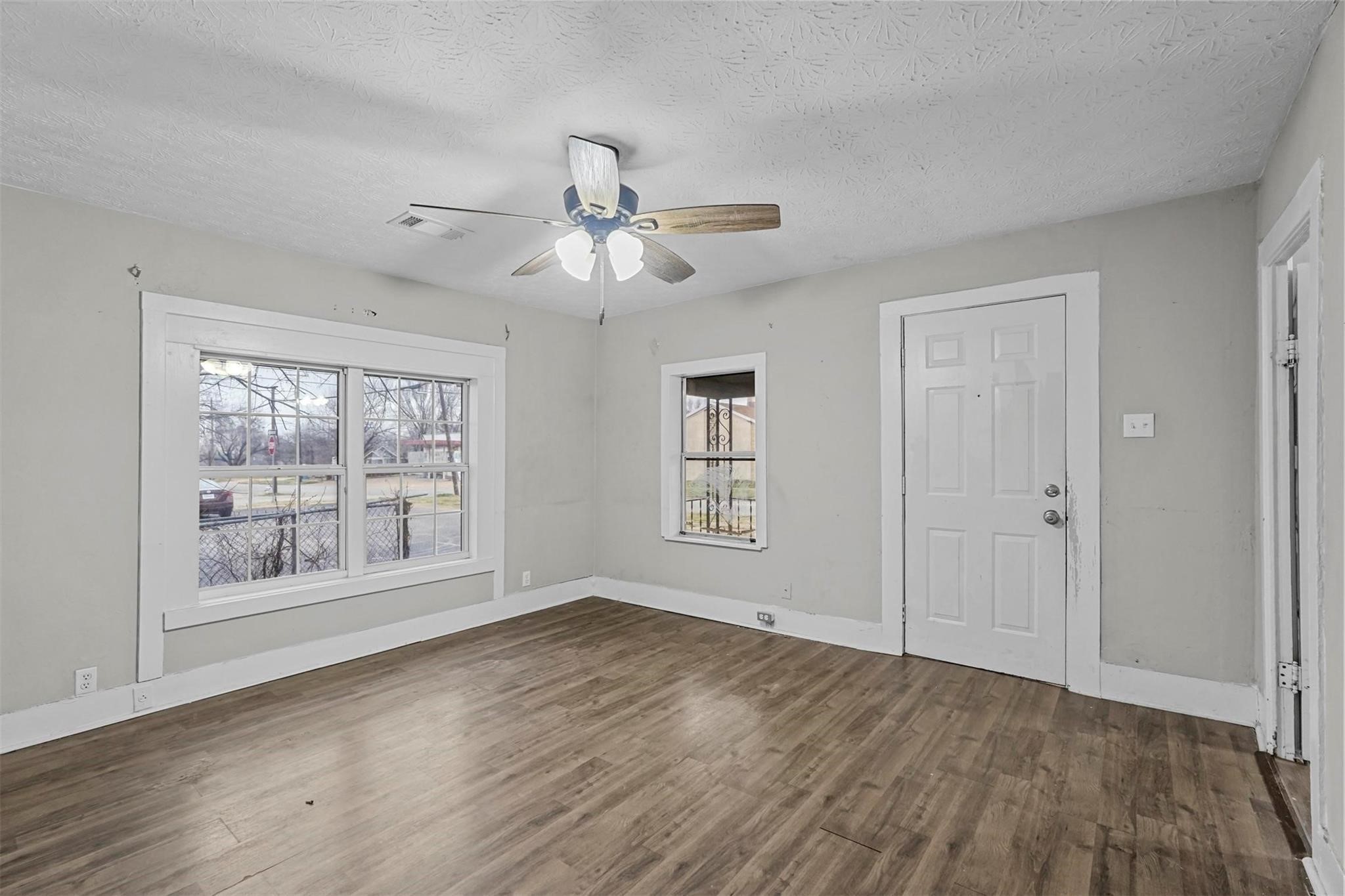 908 E Houston Street, Sherman, TX, 75092