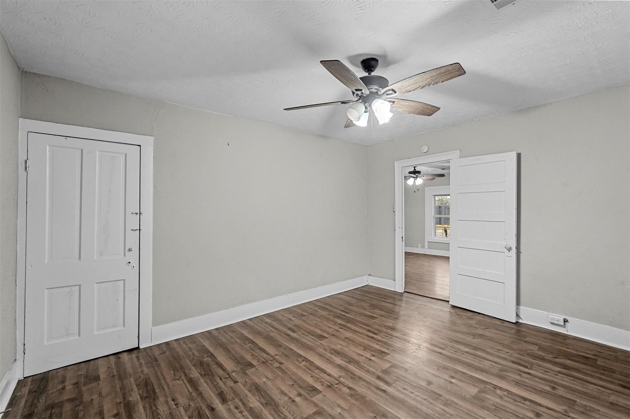 908 E Houston Street, Sherman, TX, 75092