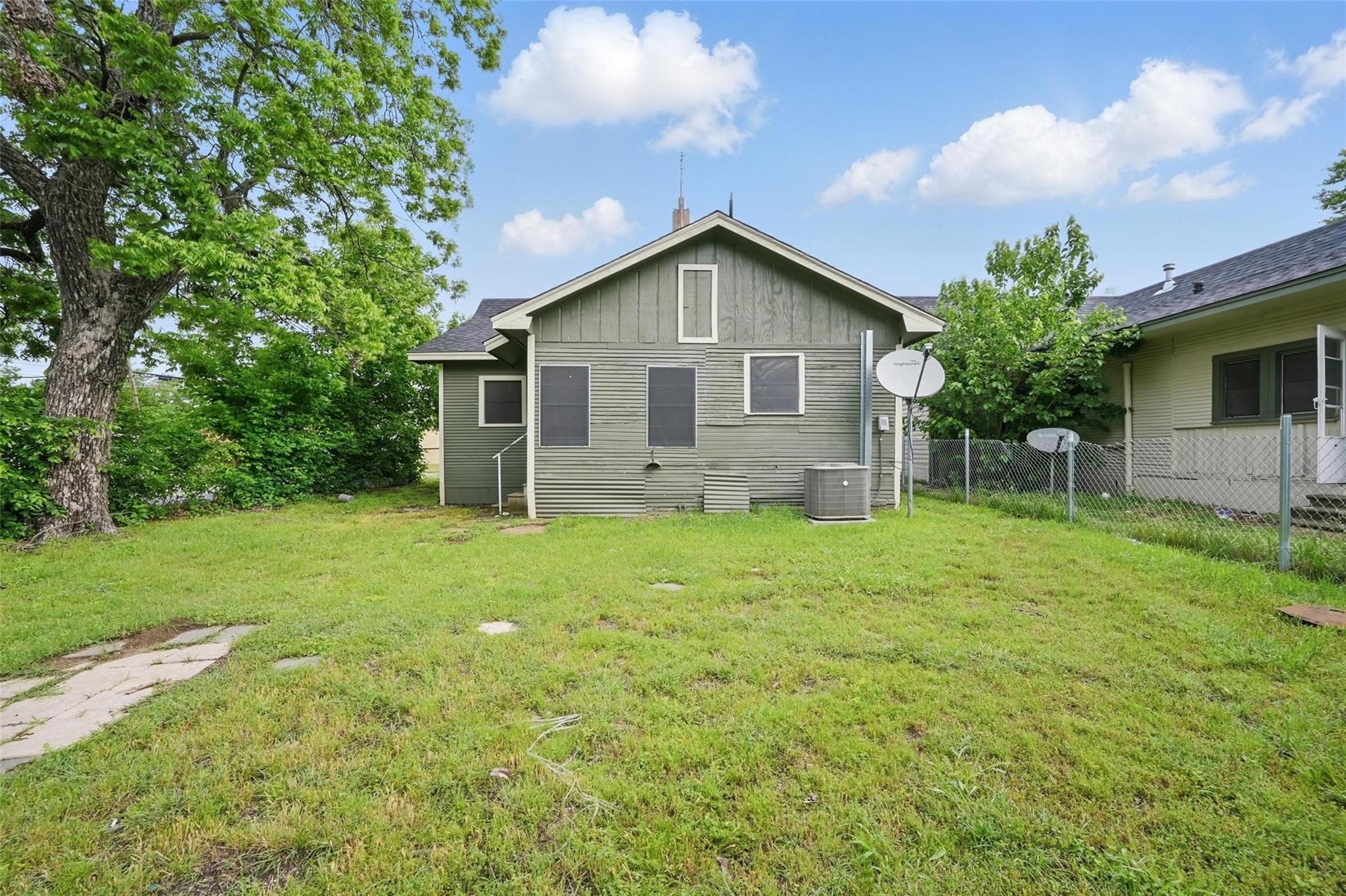 908 E Houston Street, Sherman, TX, 75092