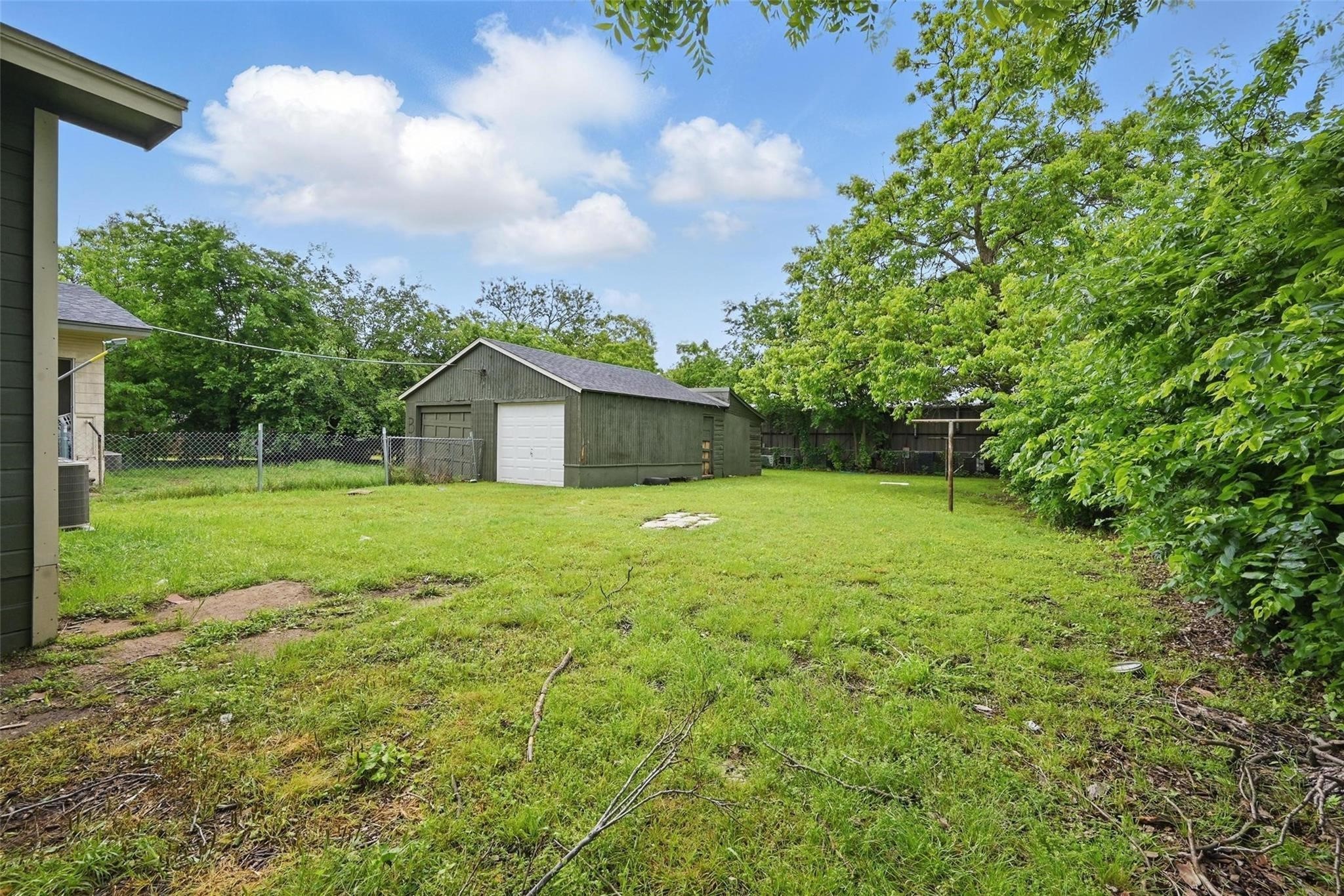 908 E Houston Street, Sherman, TX, 75092
