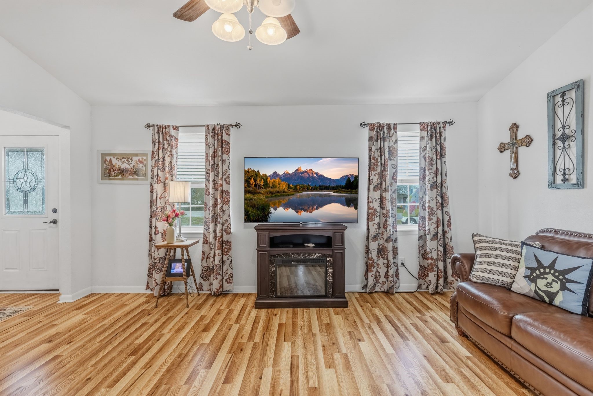 604 E Fm 272, Celeste, TX, 75423