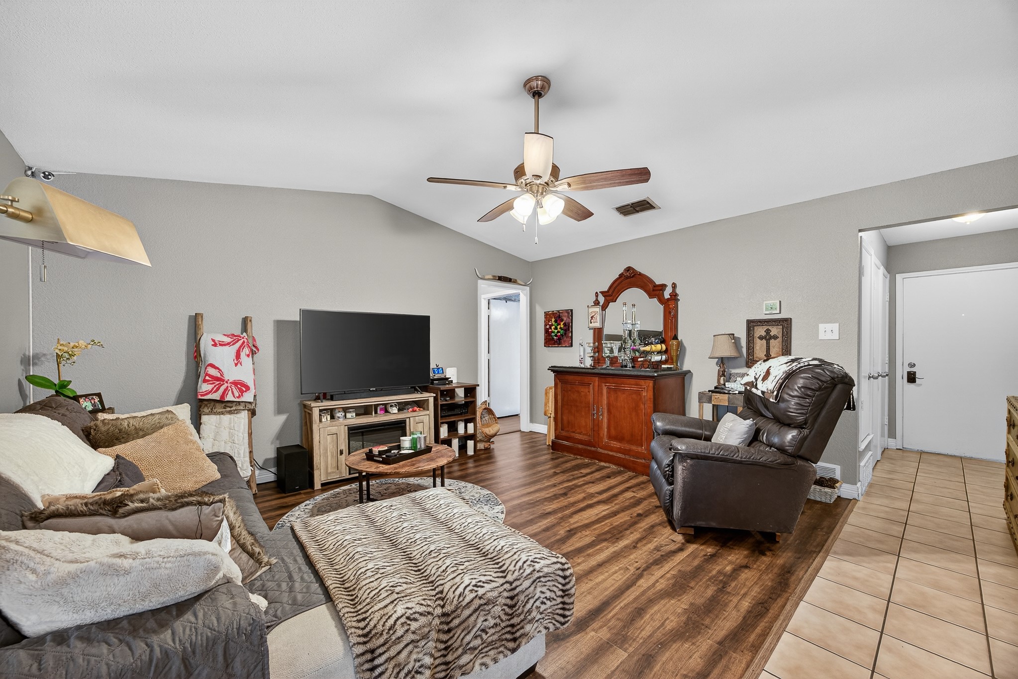 6404 Tammy Court, Watauga, TX, 76148