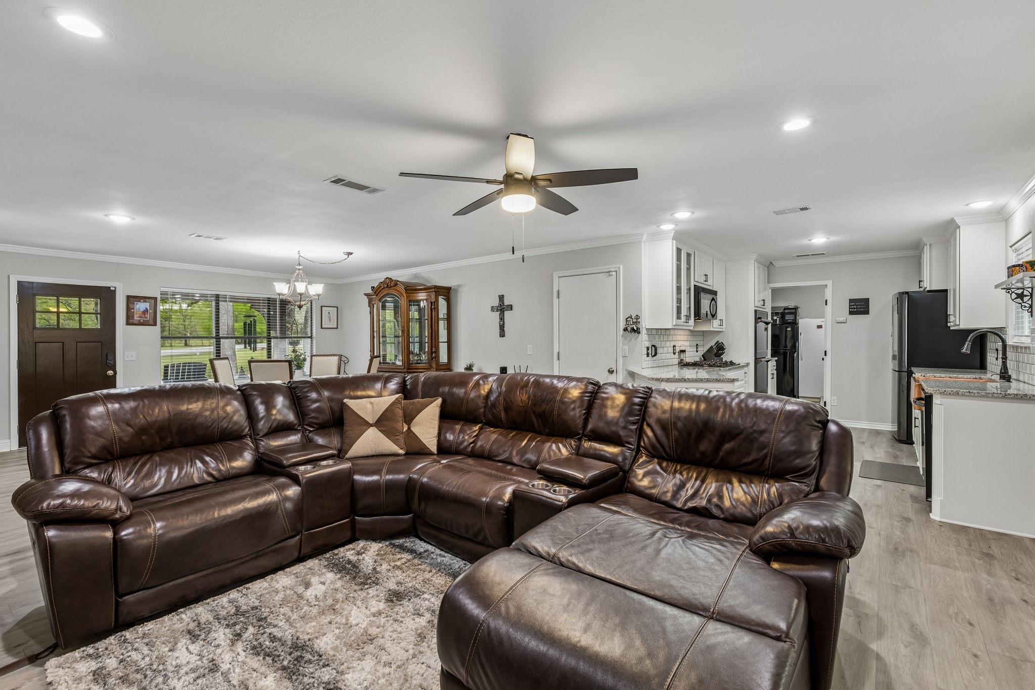 1003 Newell Drive, Hudson Oaks, TX, 76087