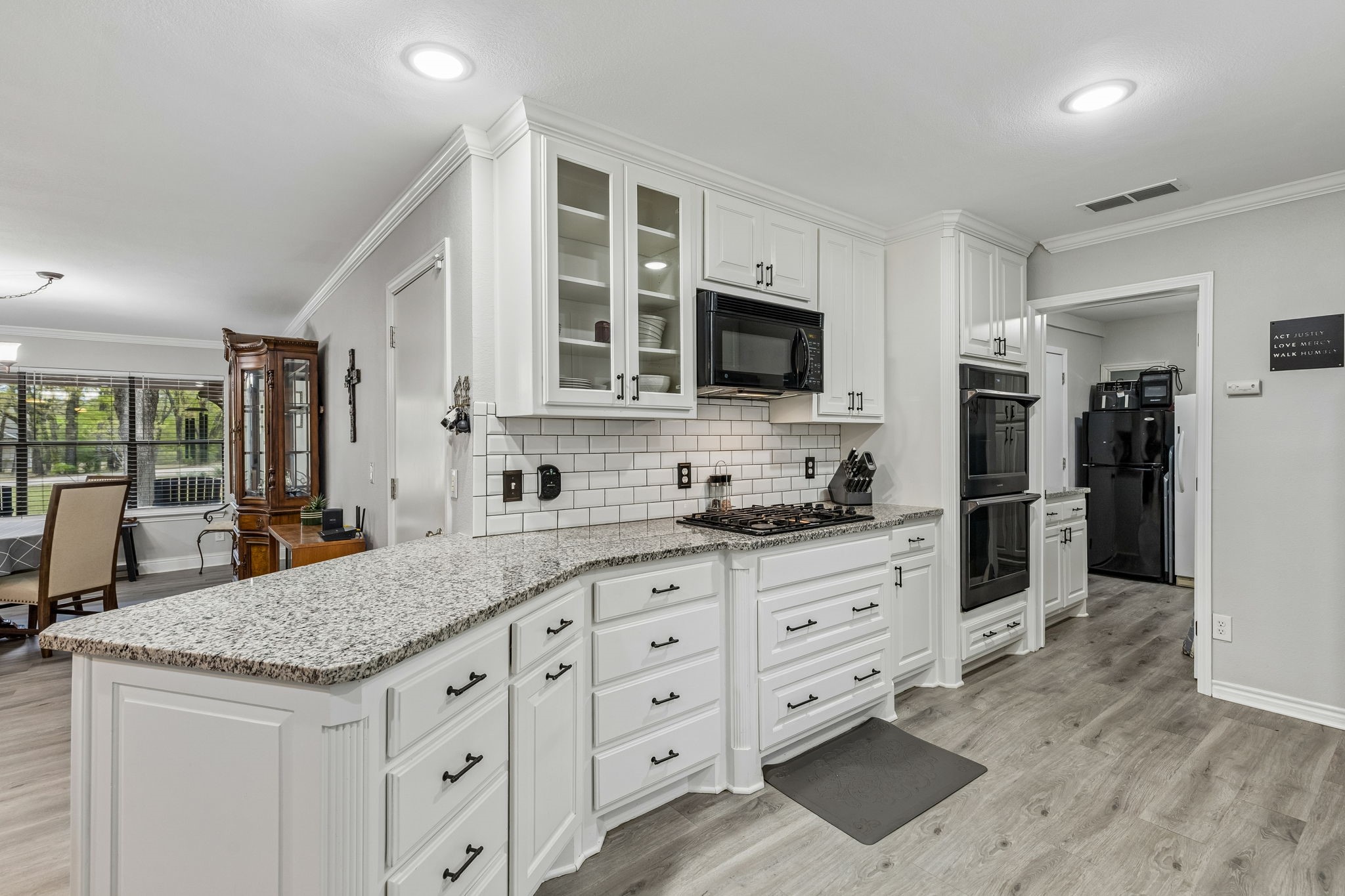 1003 Newell Drive, Hudson Oaks, TX, 76087