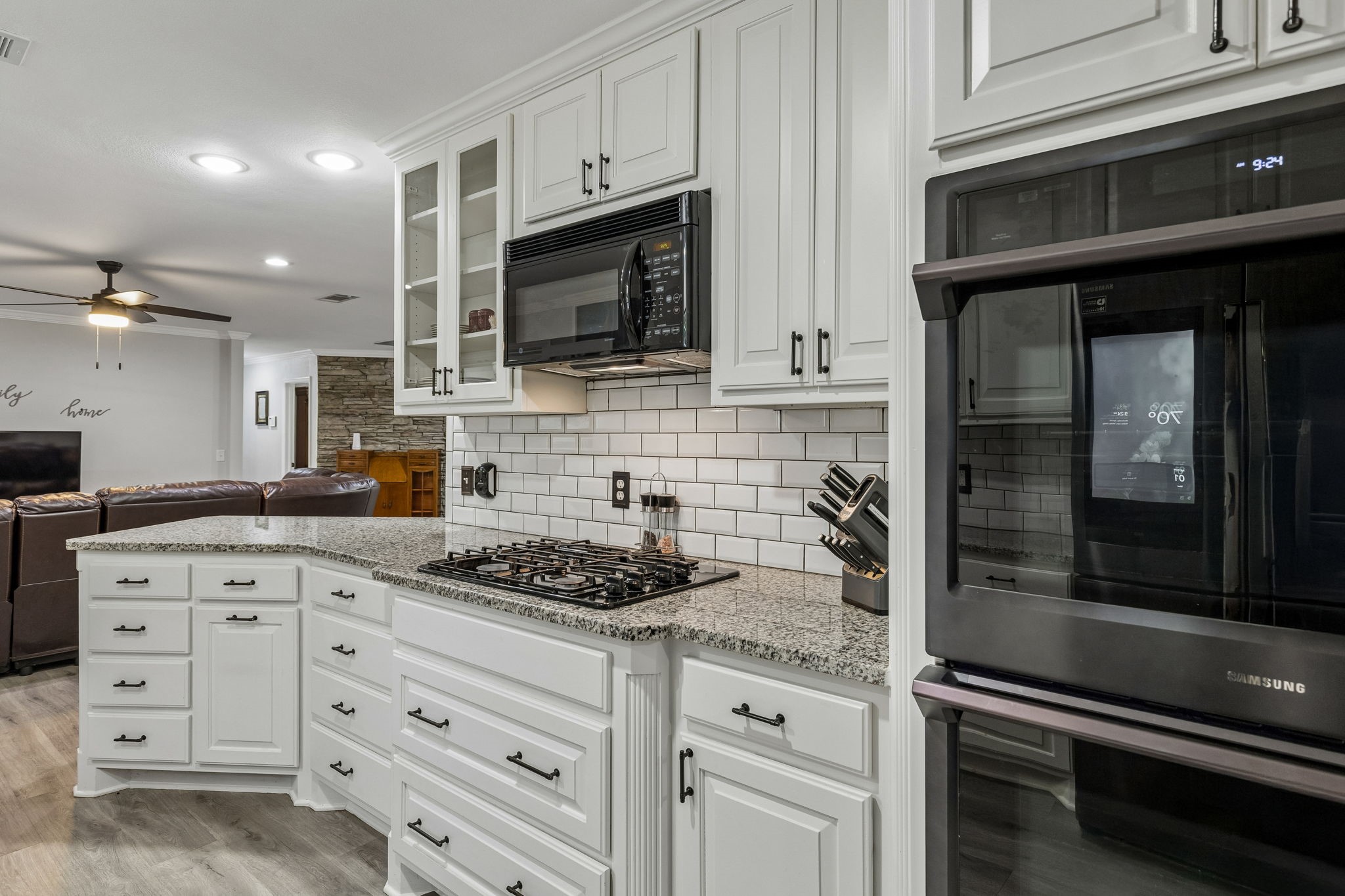 1003 Newell Drive, Hudson Oaks, TX, 76087