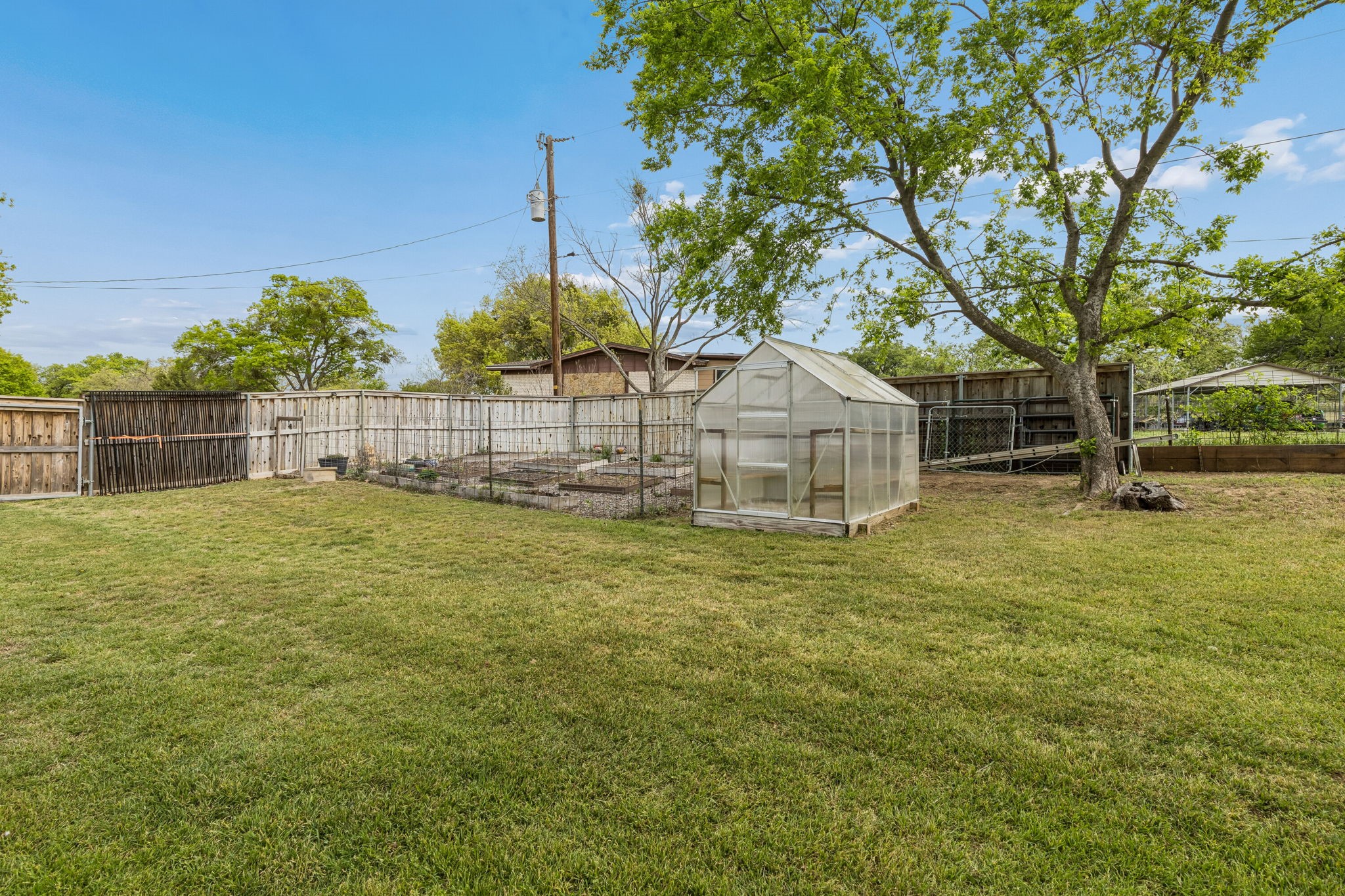 1003 Newell Drive, Hudson Oaks, TX, 76087