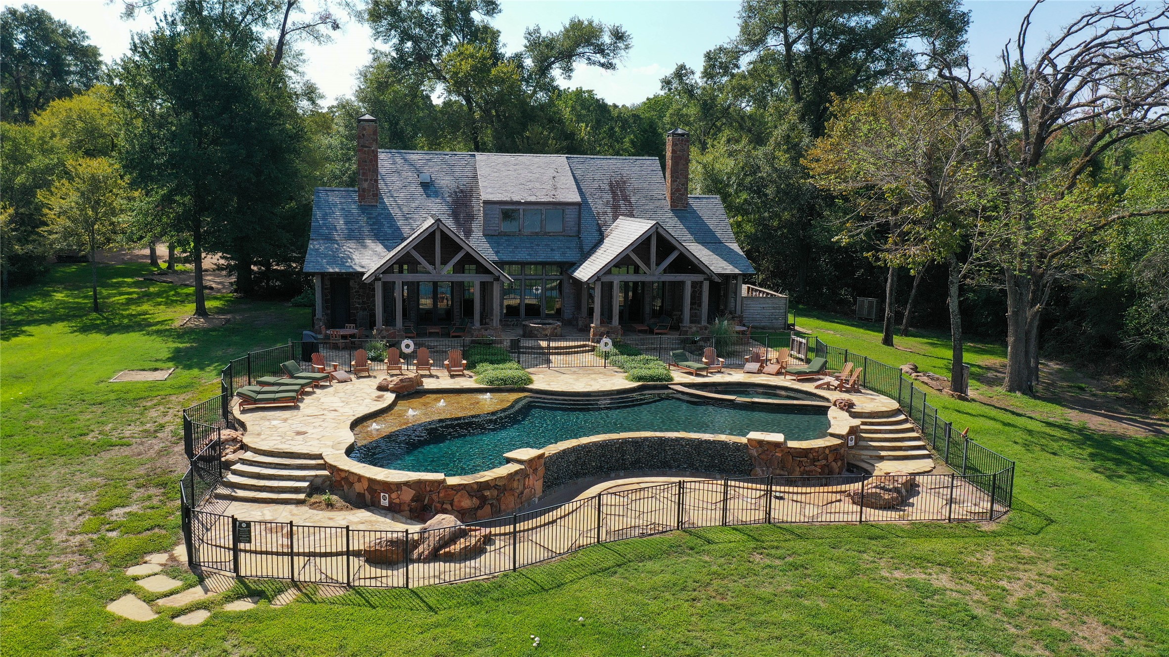445 Sun Valley, Mabank, TX, 75147