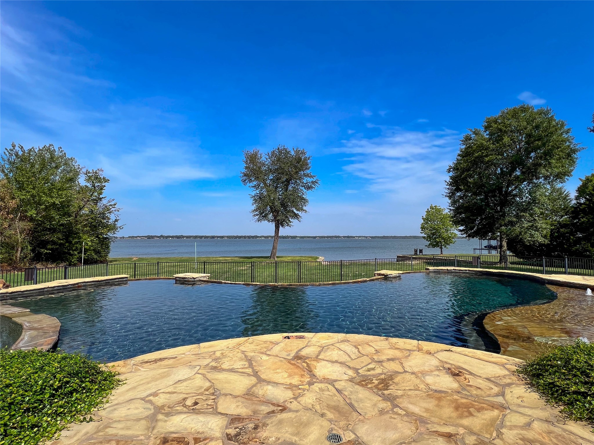445 Sun Valley, Mabank, TX, 75147