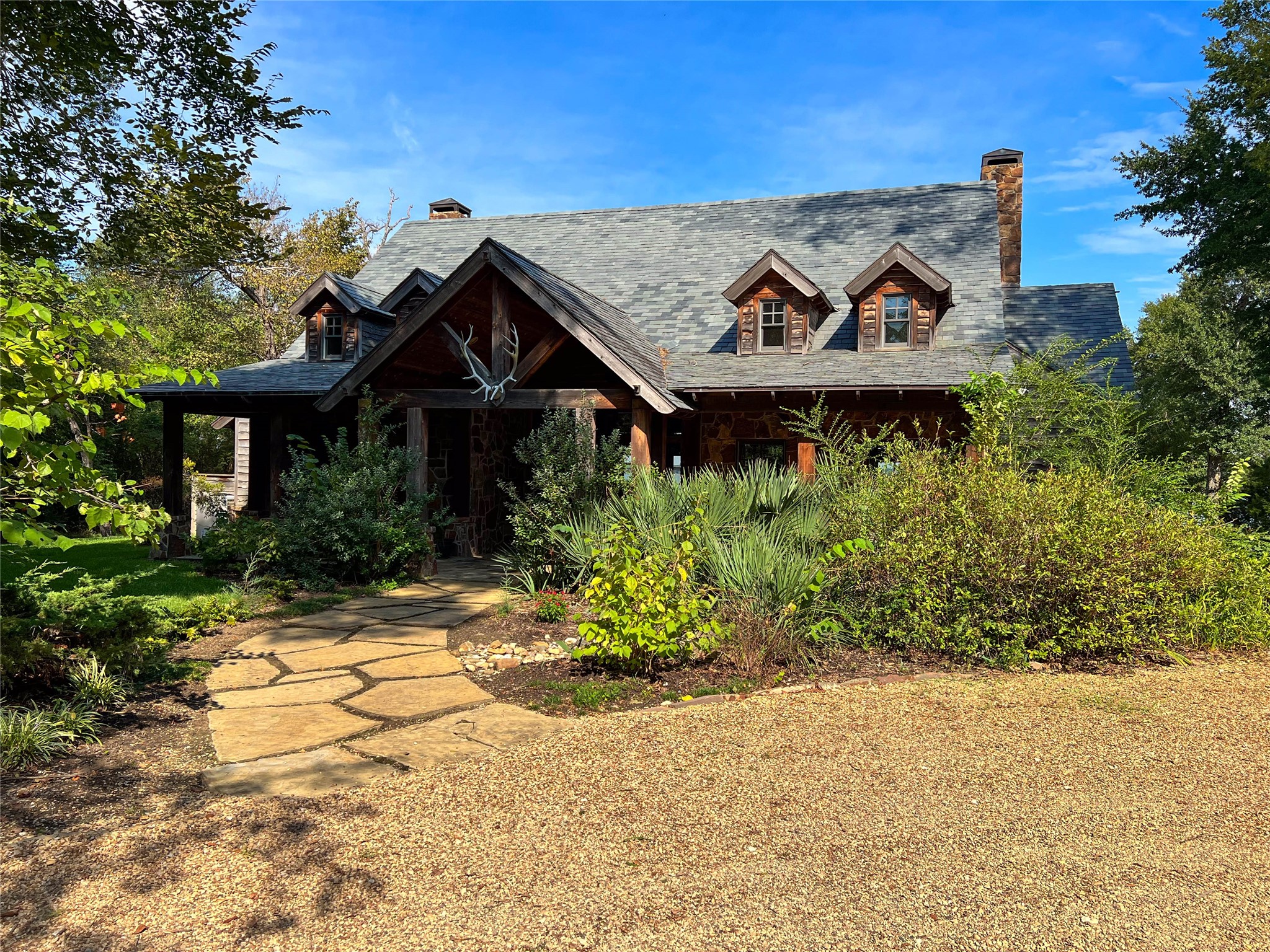 445 Sun Valley, Mabank, TX, 75147