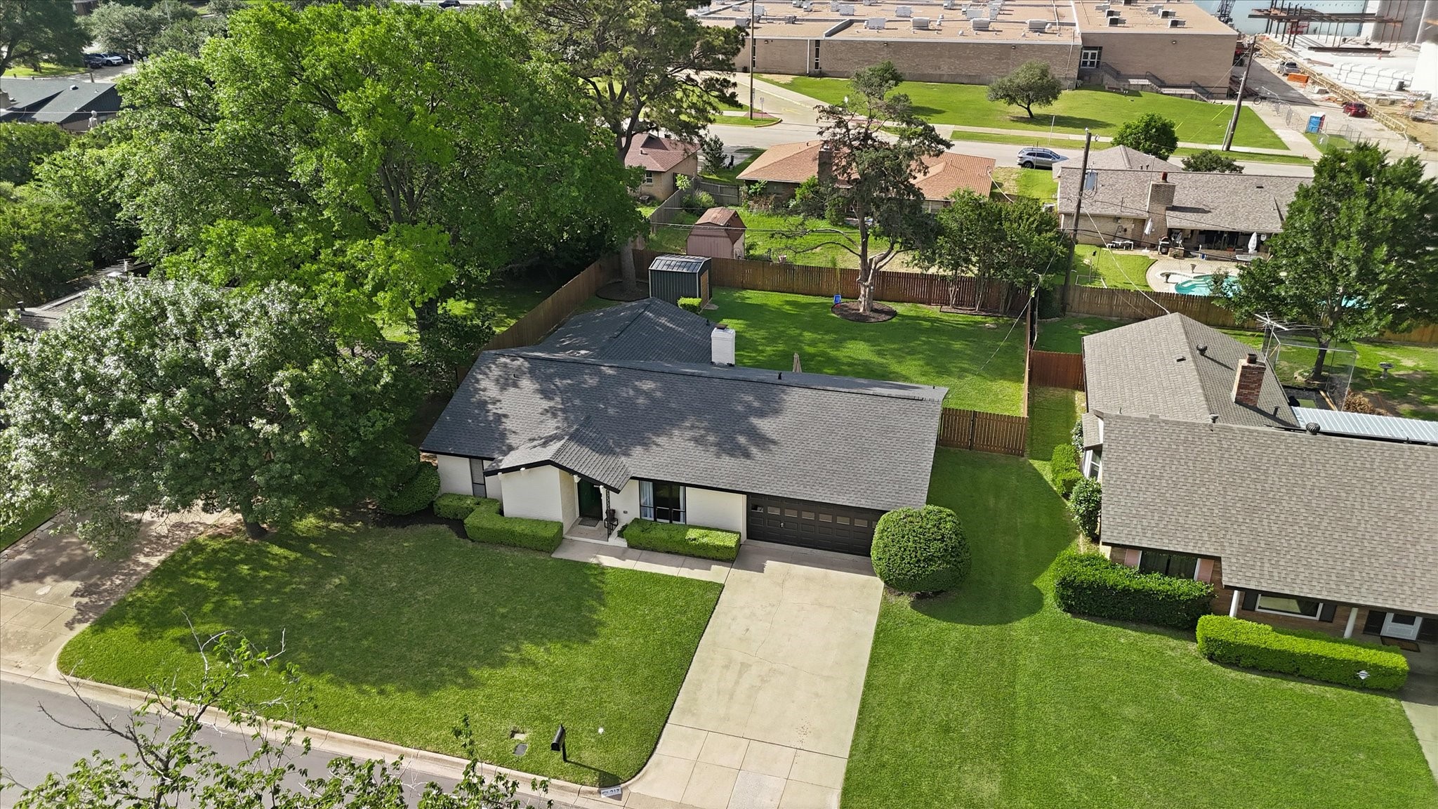 217 E Louella Drive, Hurst, TX, 76054
