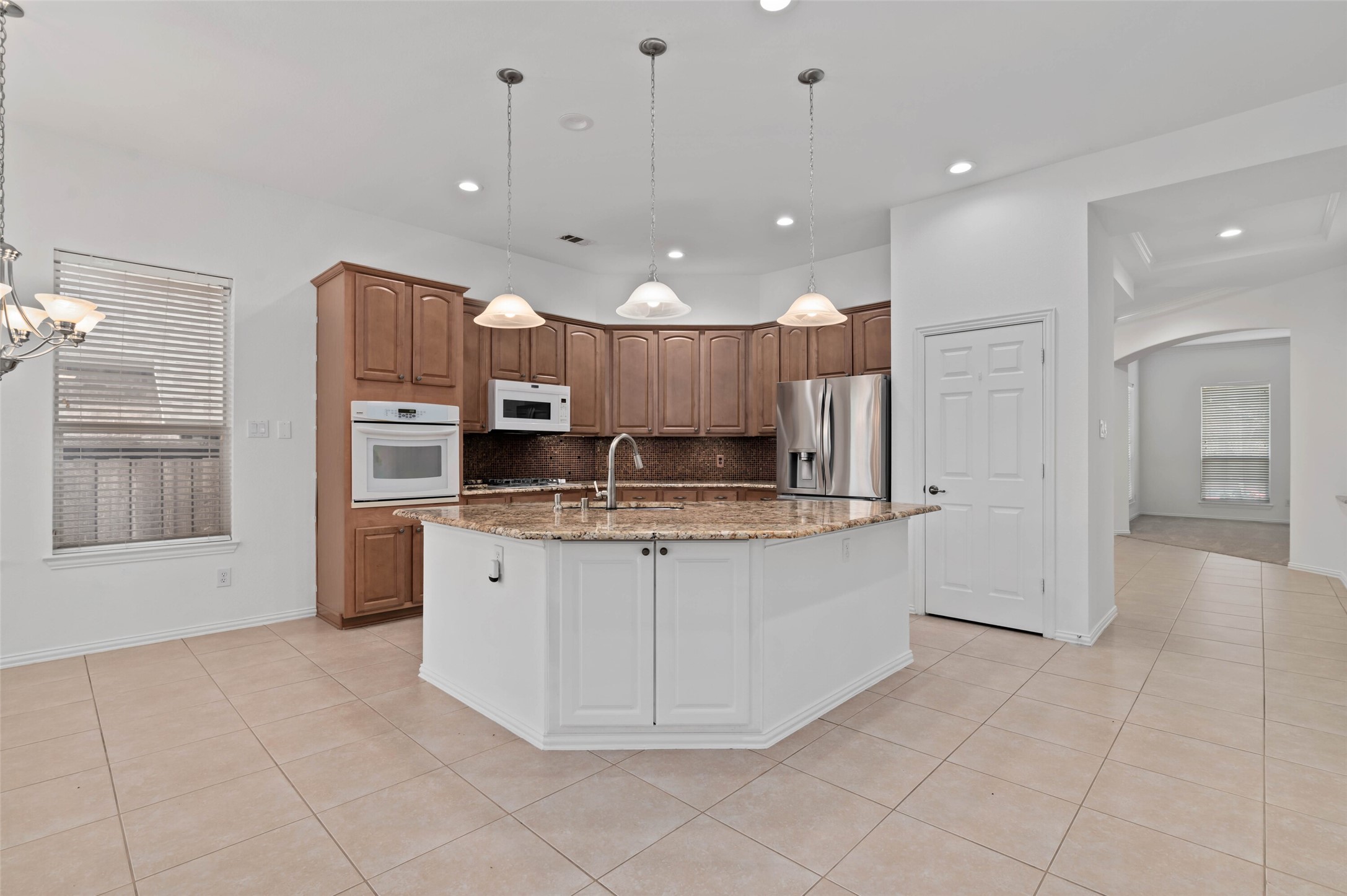 1704 Glen Aerie Lane, Corinth, TX, 76210