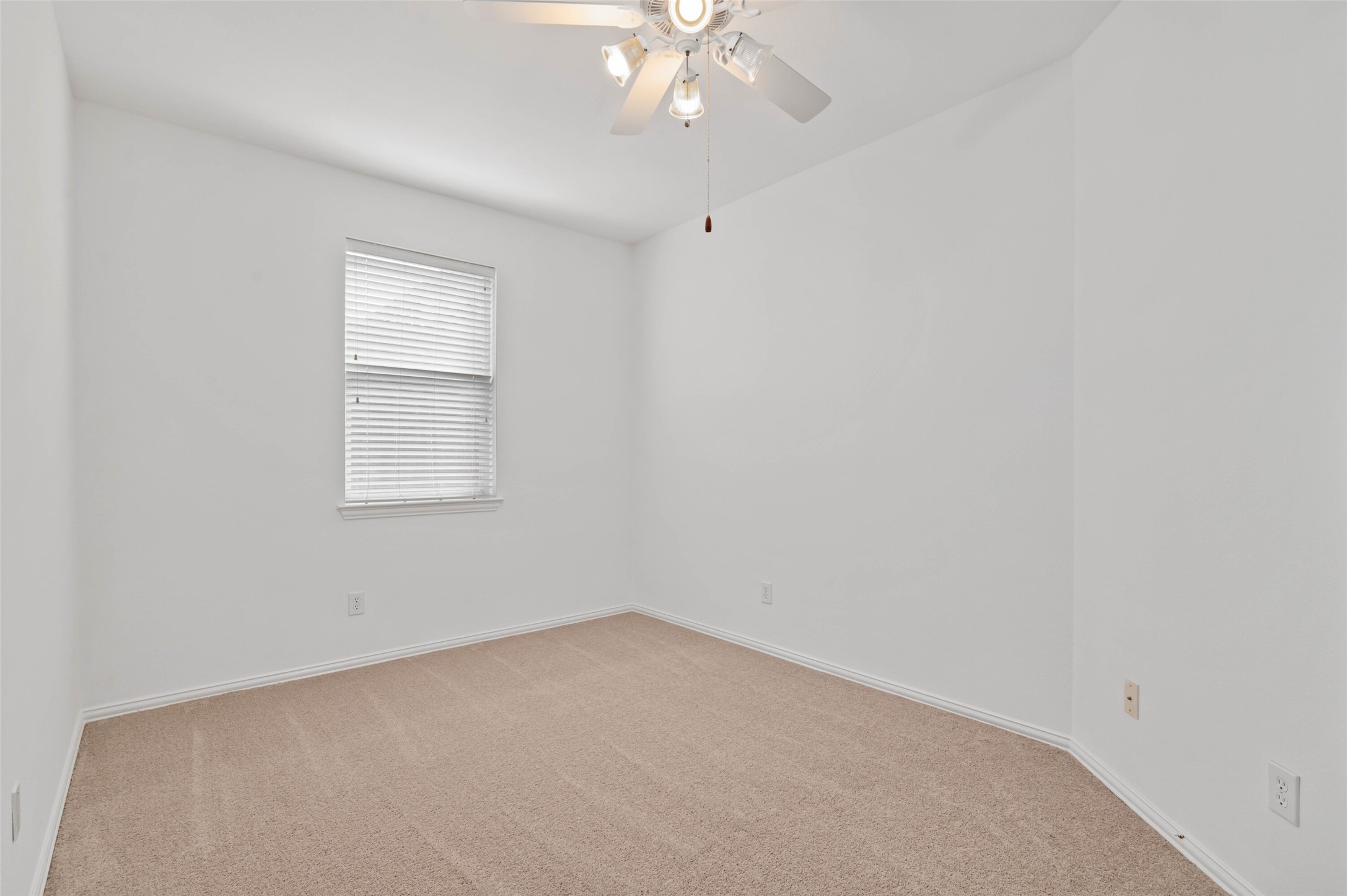 1704 Glen Aerie Lane, Corinth, TX, 76210
