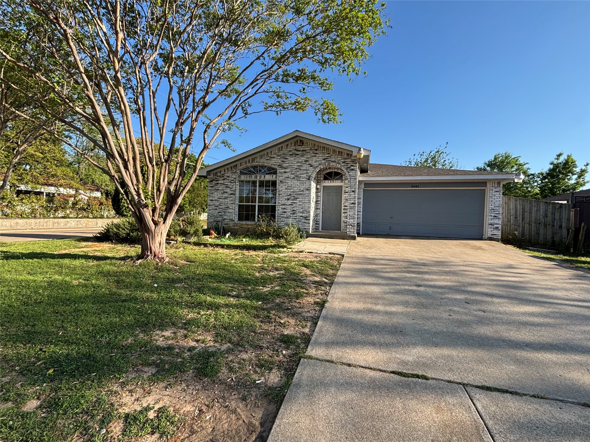 9444 Lipton Lane, Dallas, TX, 75217