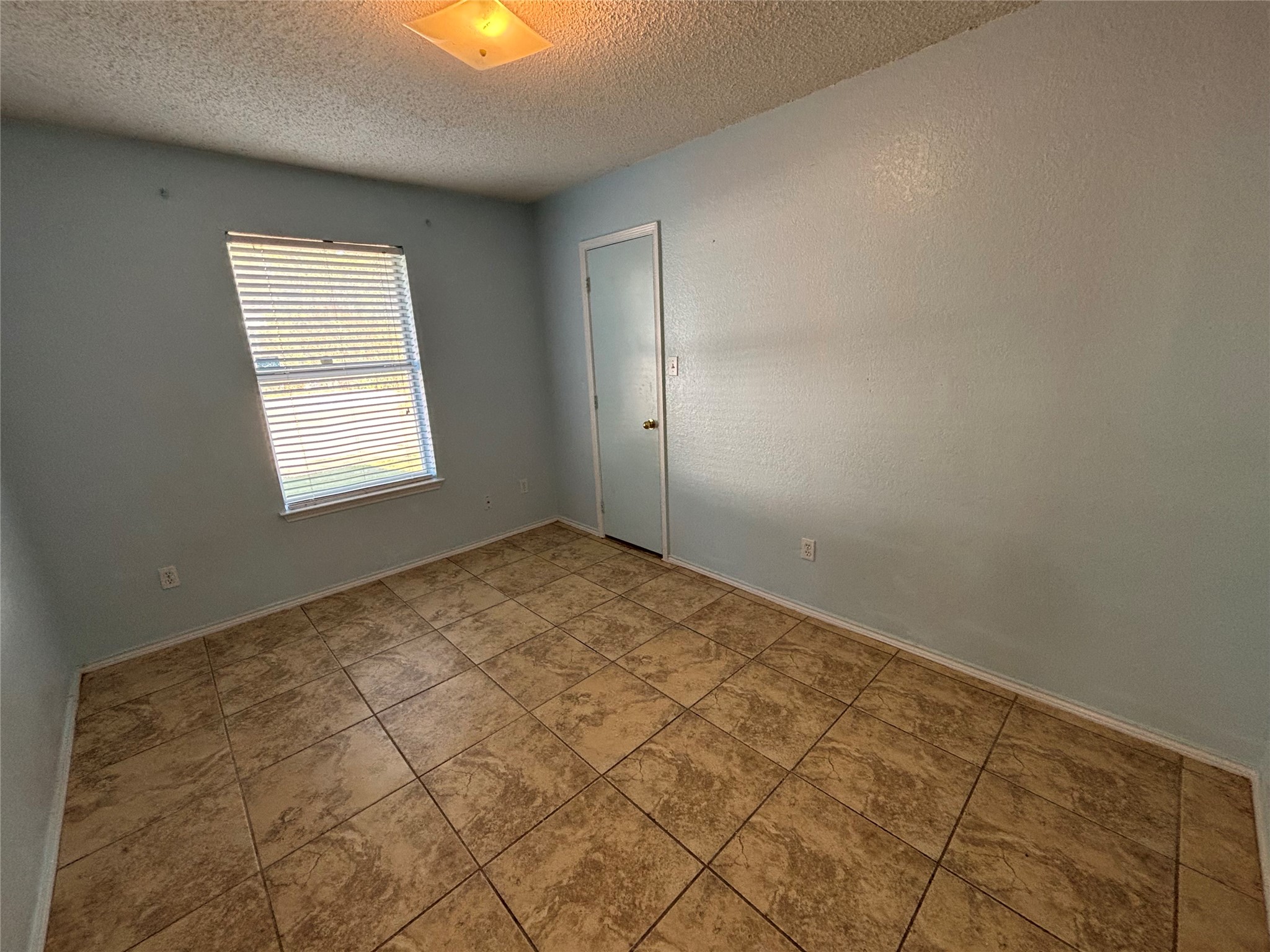 9444 Lipton Lane, Dallas, TX, 75217