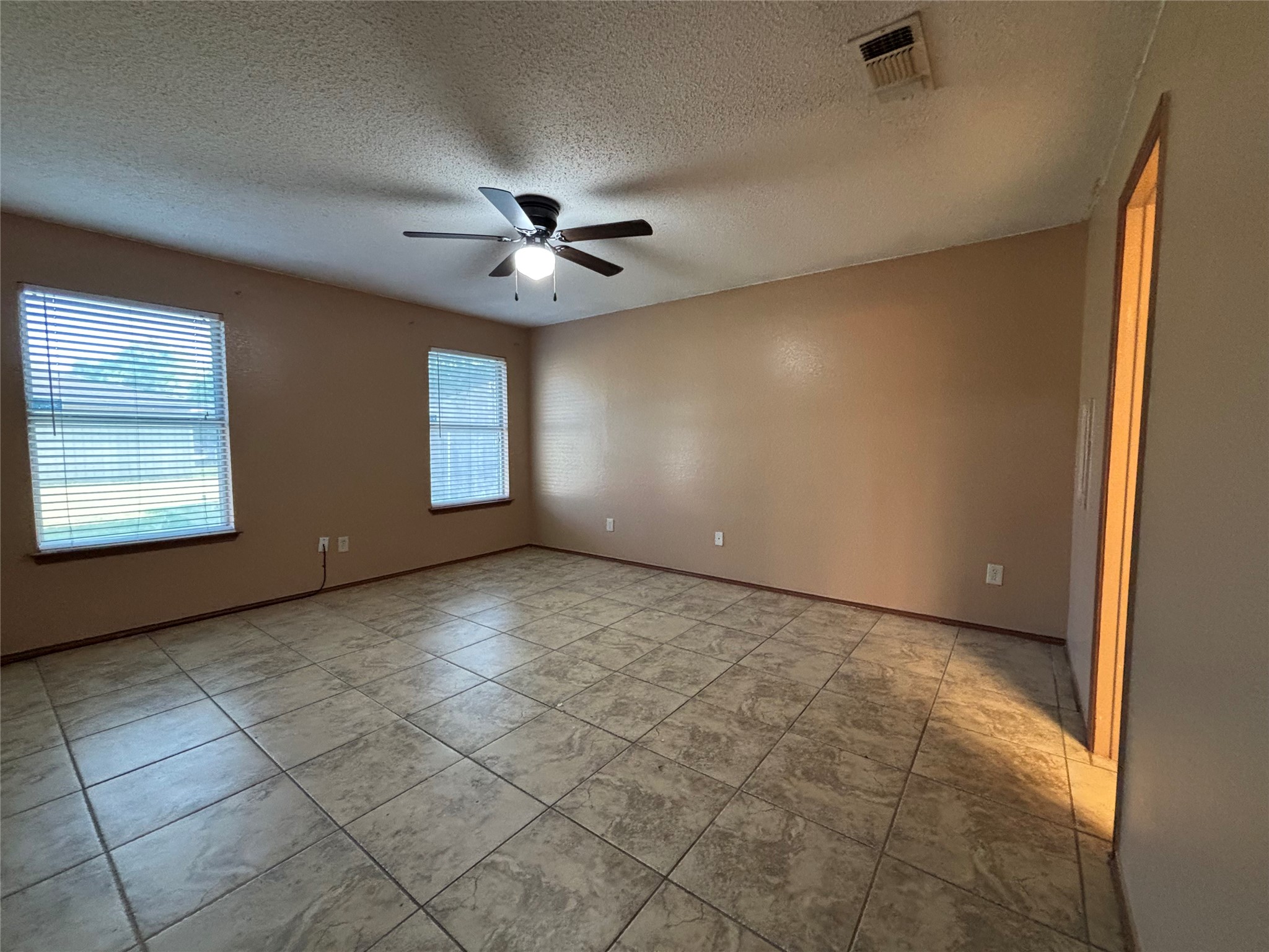 9444 Lipton Lane, Dallas, TX, 75217