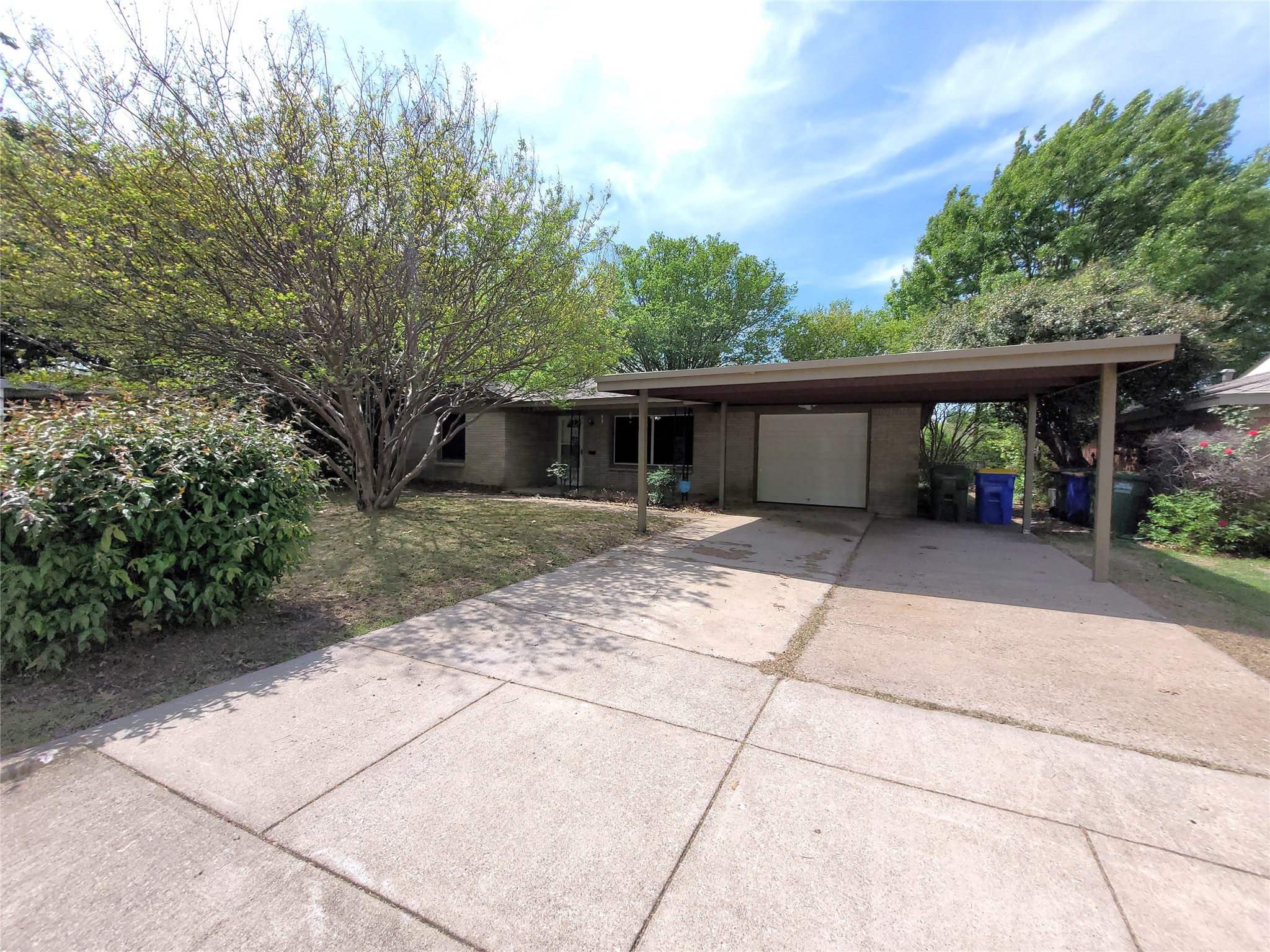 504 S Judd Street, White Settlement, TX, 76108