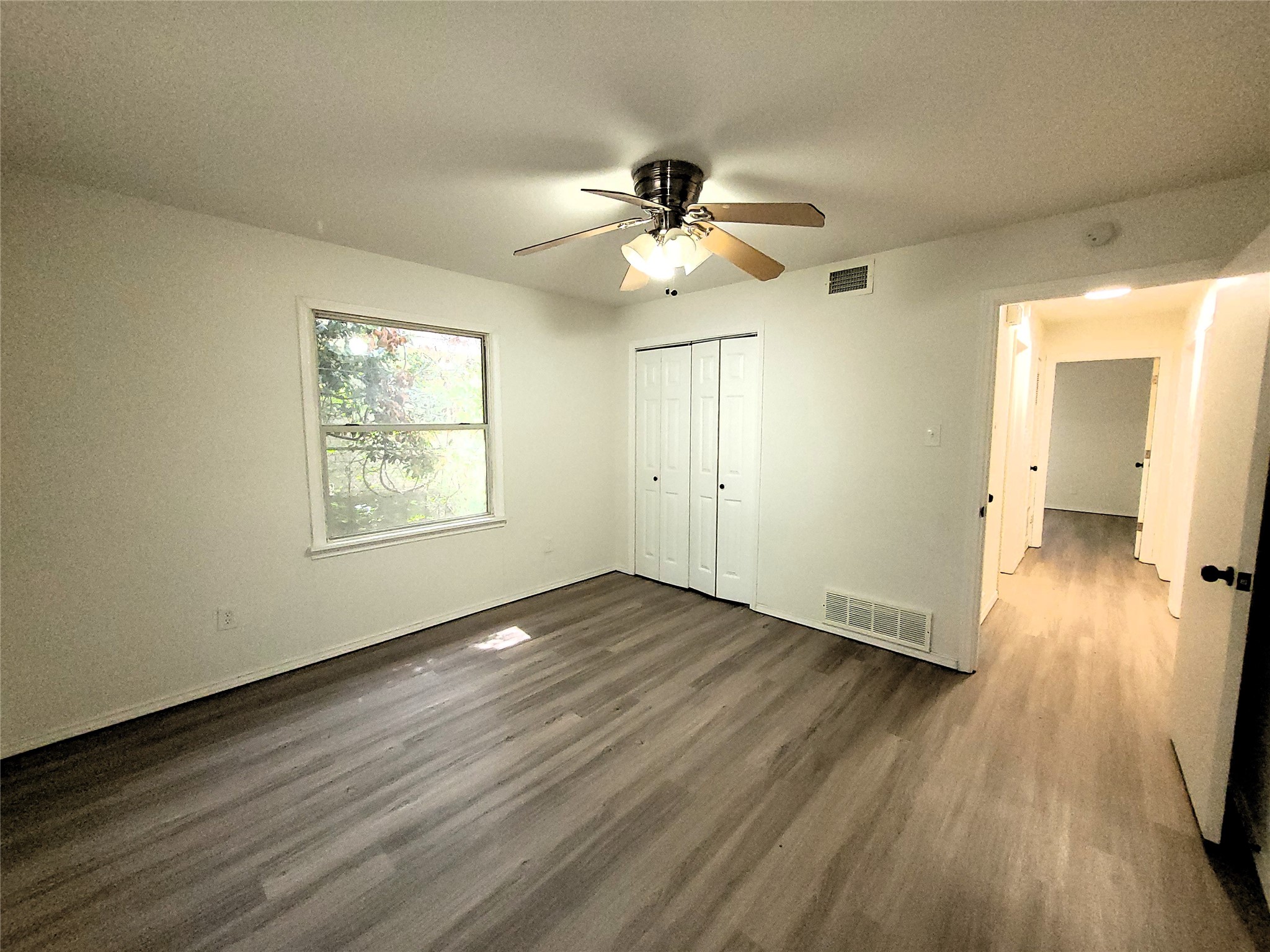 504 S Judd Street, White Settlement, TX, 76108