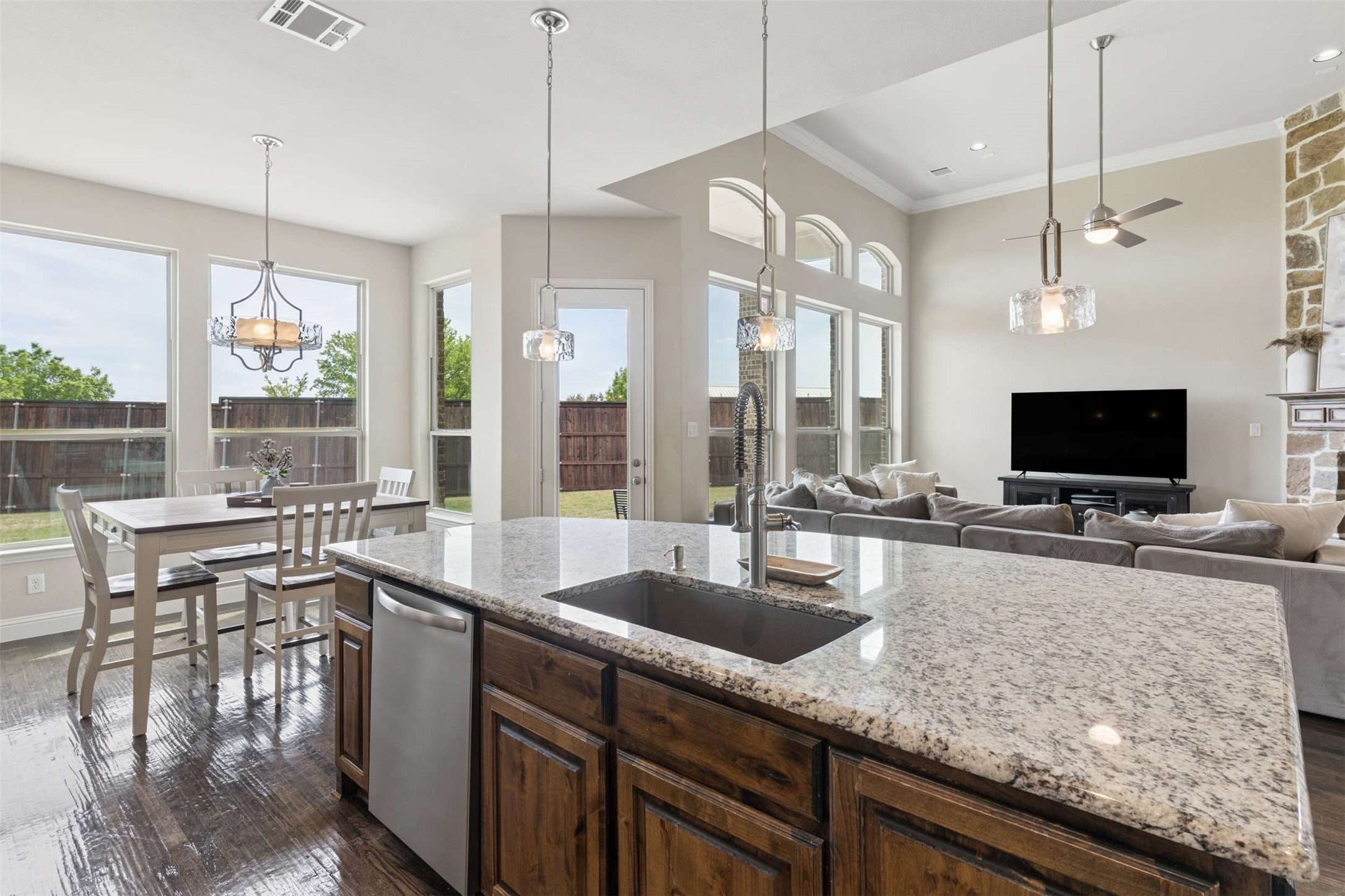 2689 Forest Breeze Drive, Frisco, TX, 75034