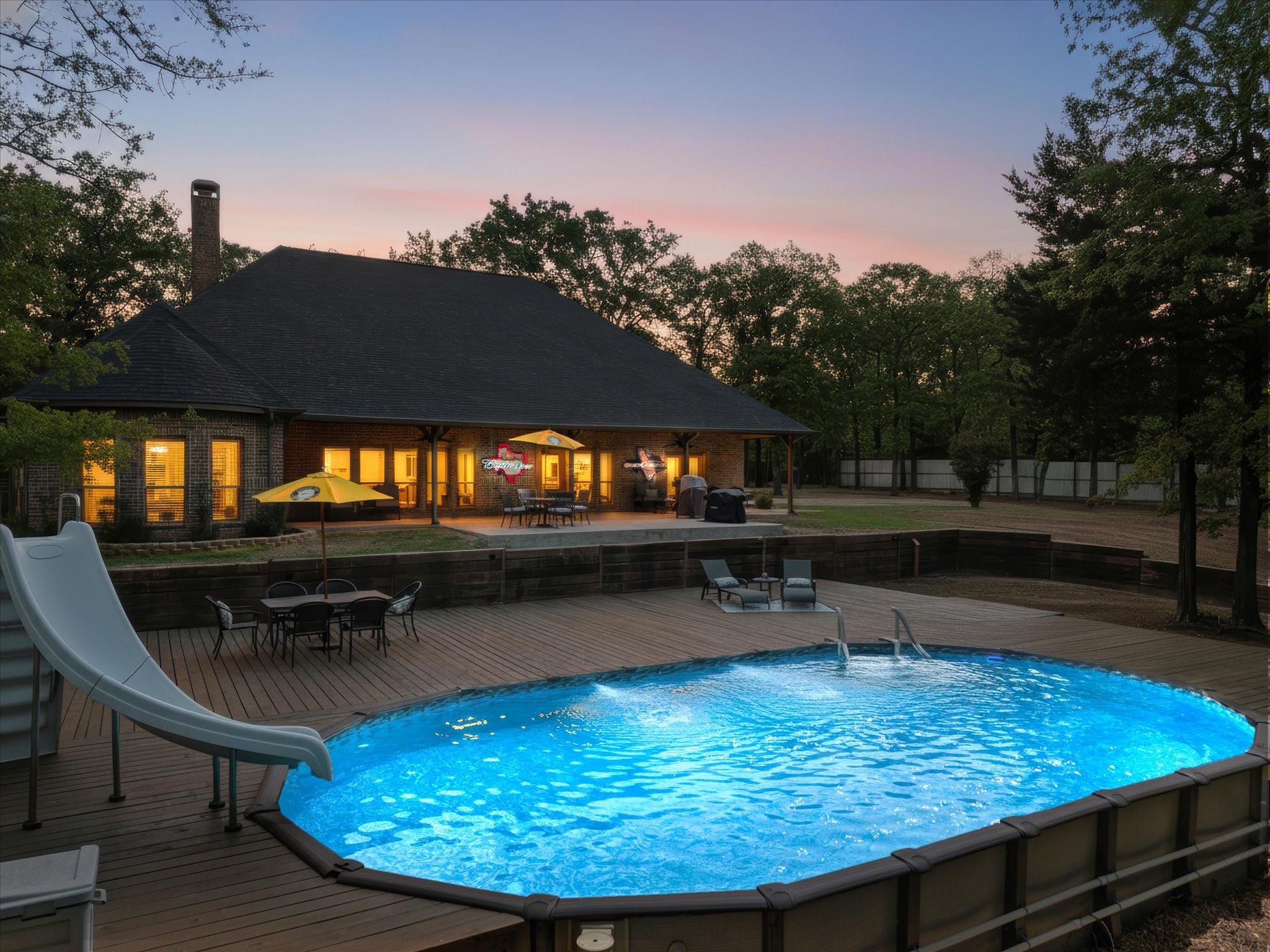 Property photo 02 of 2117 Red Cedar Trail, Greenville, TX 75402 | MLS #21225518