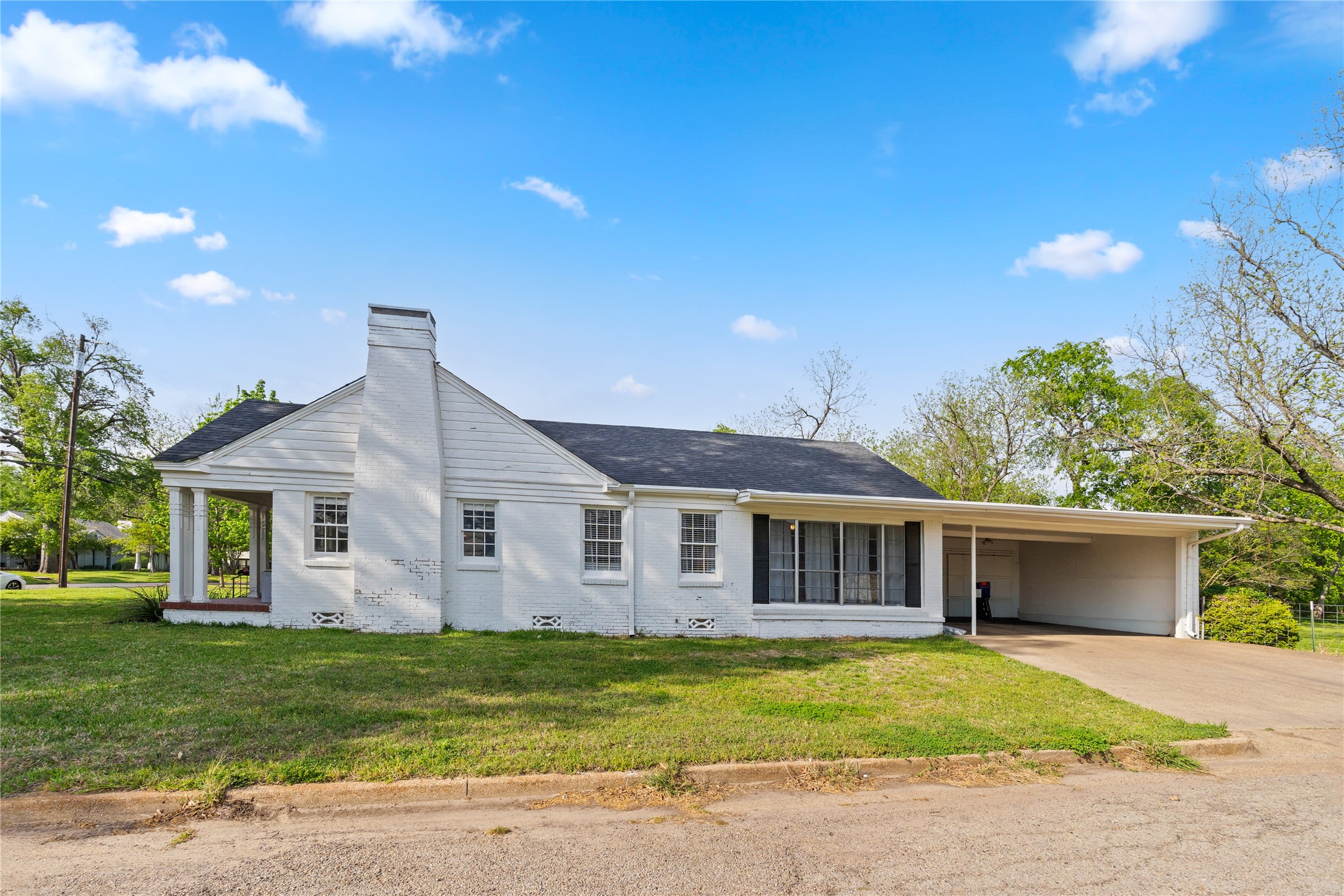 940 N Davis, Sulphur Springs, TX, 75482