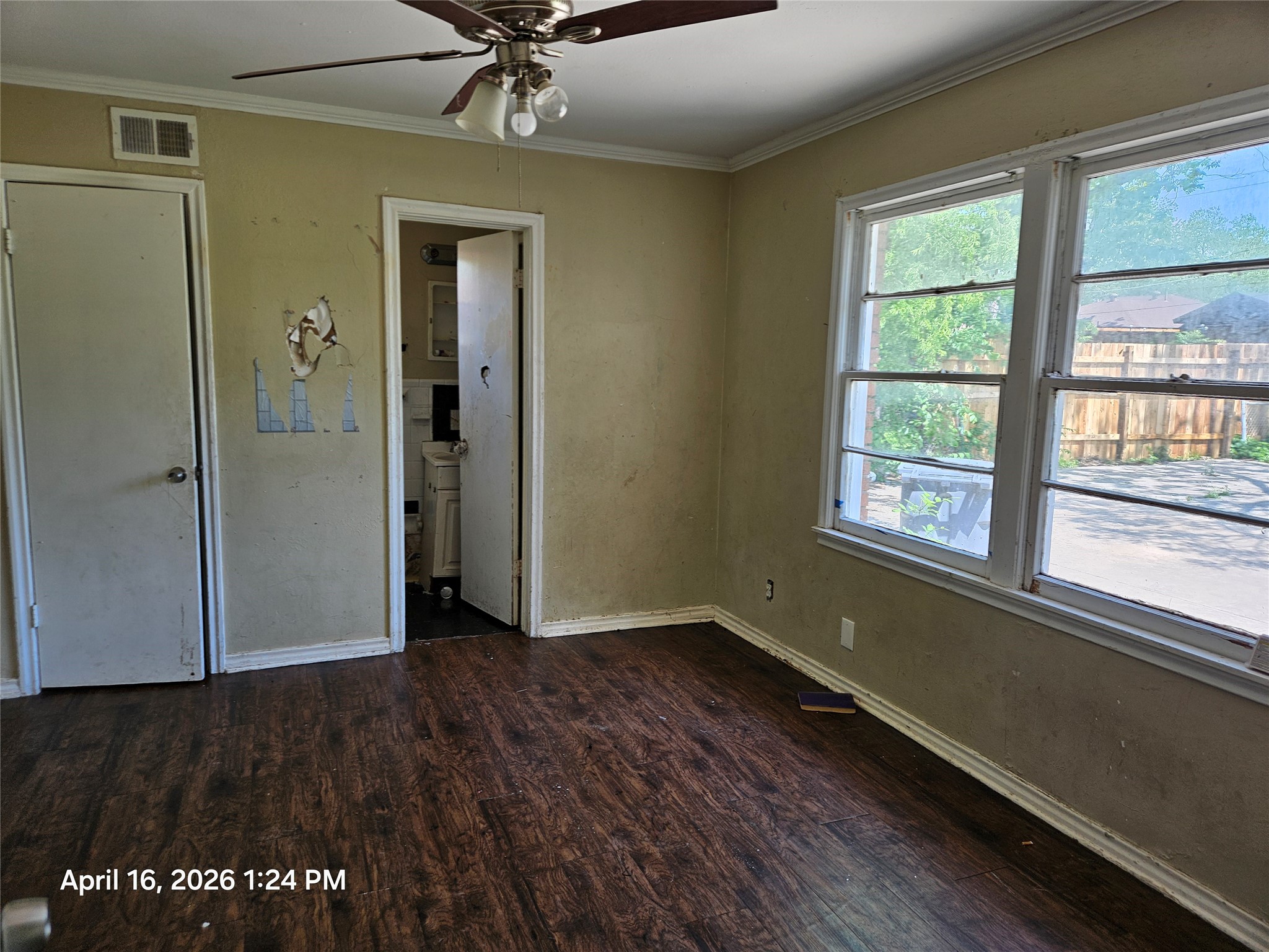 2324 Prichard Lane, Dallas, TX, 75227
