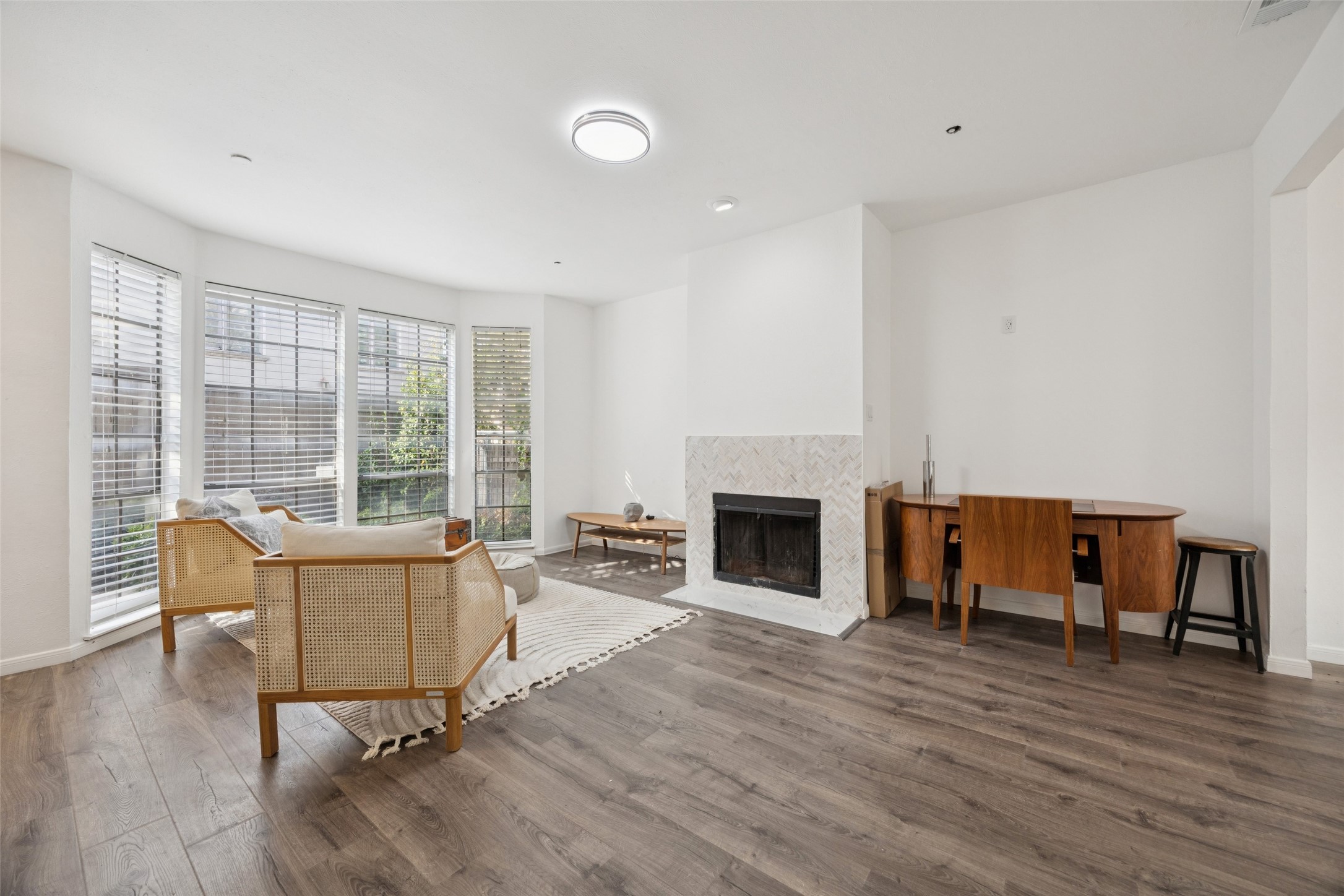 Property photo 04 of 3919 Cole Avenue UNIT 101, Dallas, TX 75204 | MLS #21225689
