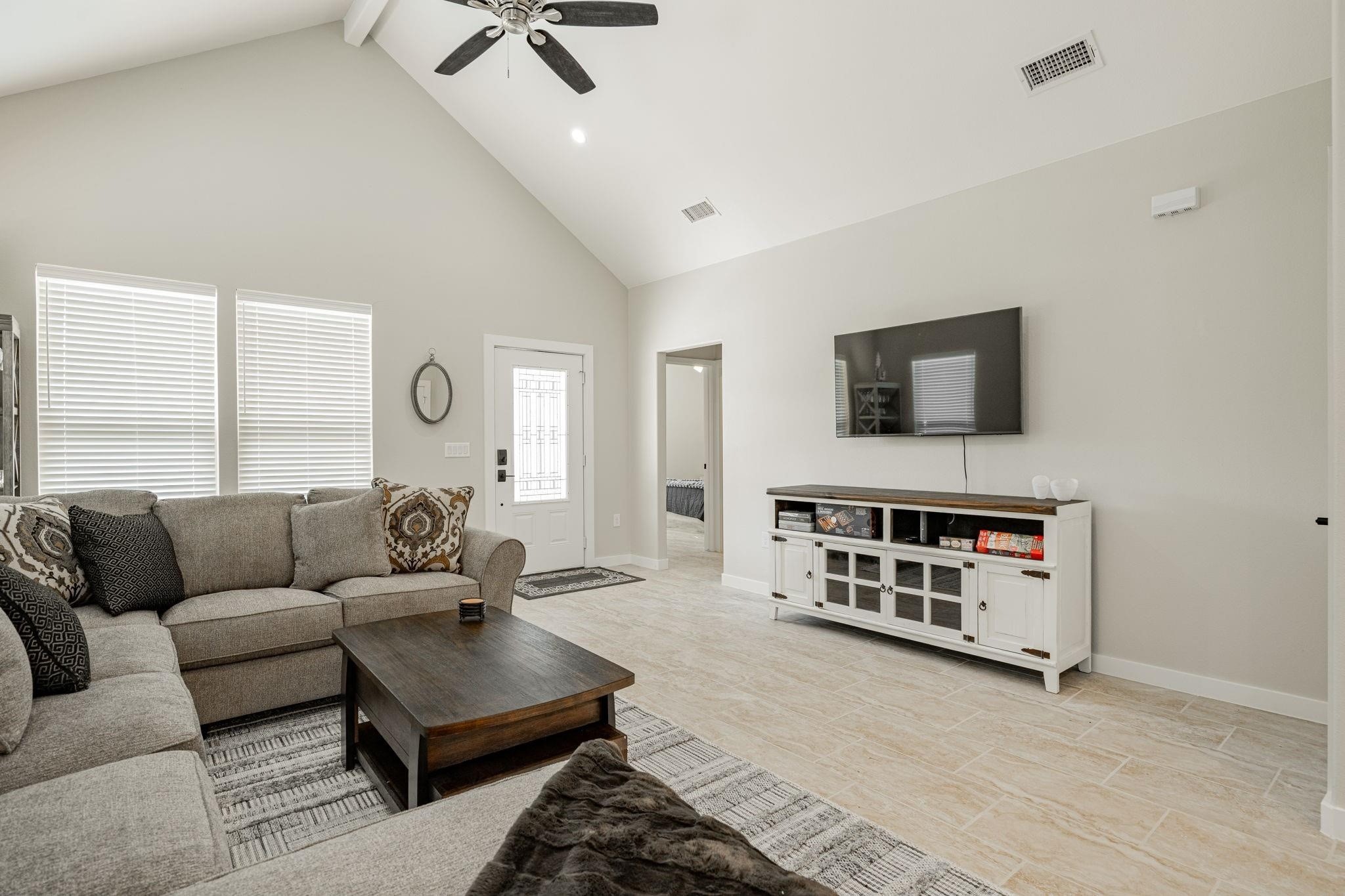 Property photo 04 of 114 Sierra Madre Street Payne, Springs, TX 75156 | MLS #21225791