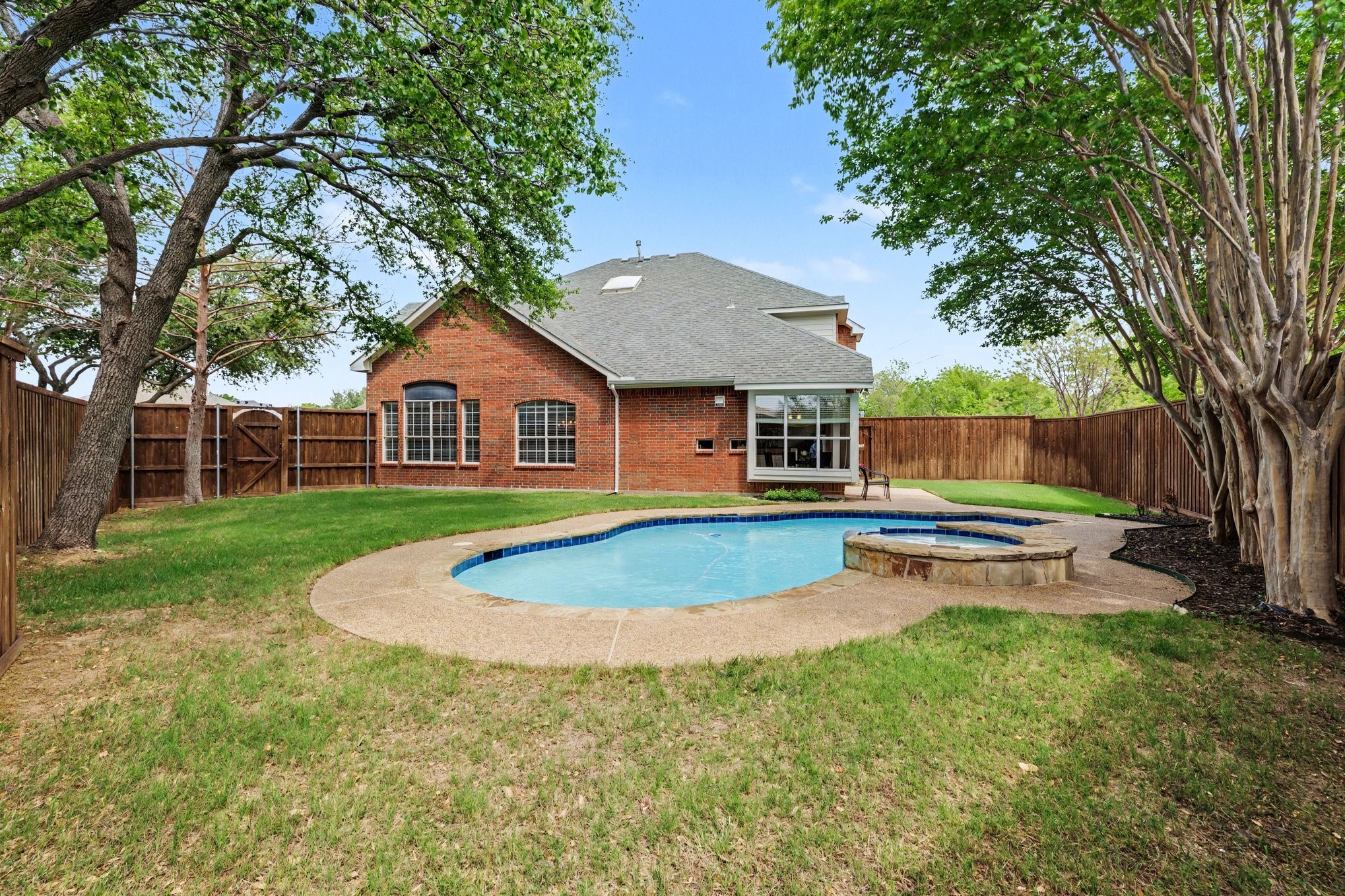 17704 River Chase Drive, Dallas, TX, 75287