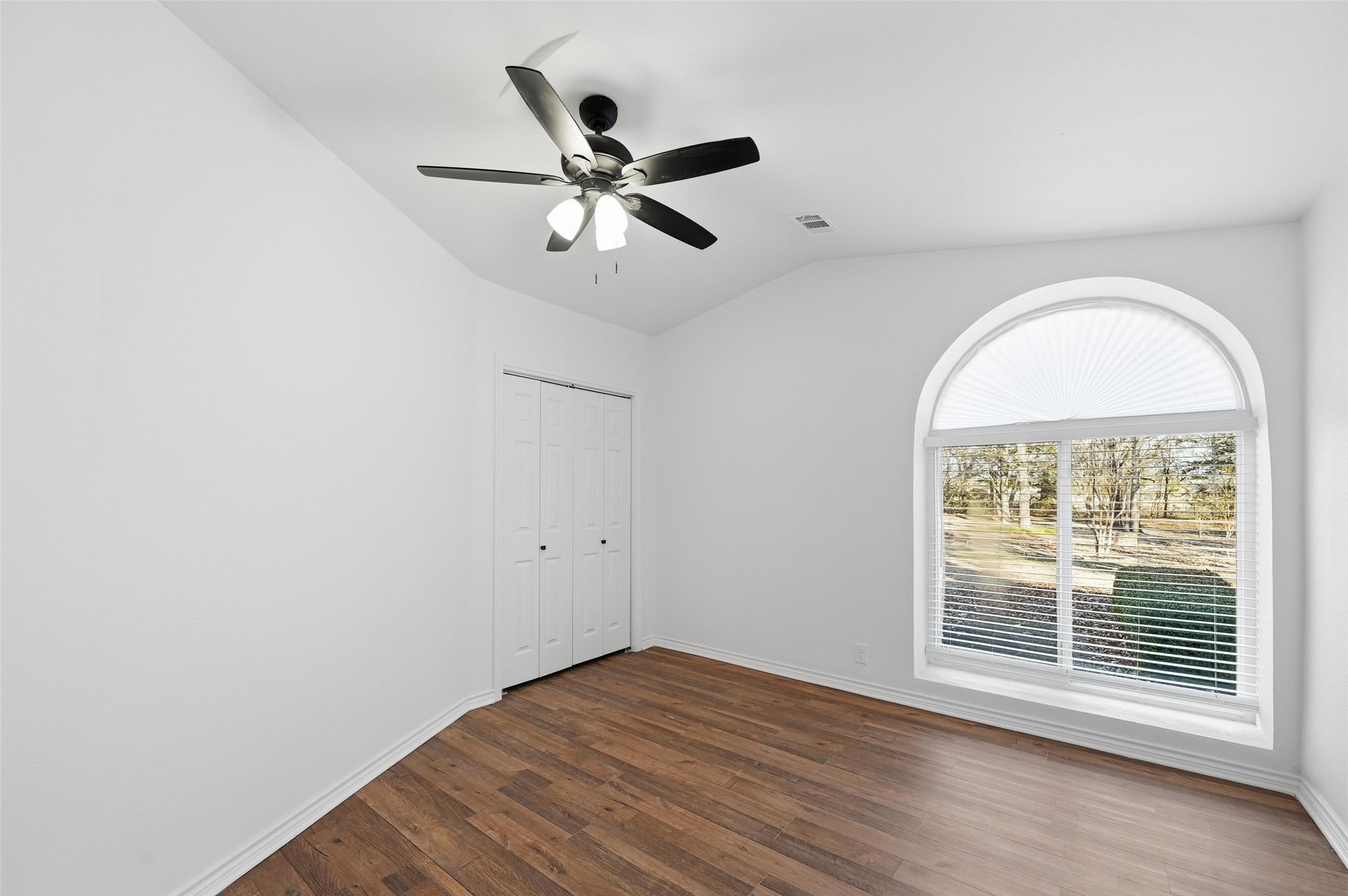 9902 County Road 2434, Terrell, TX, 75160