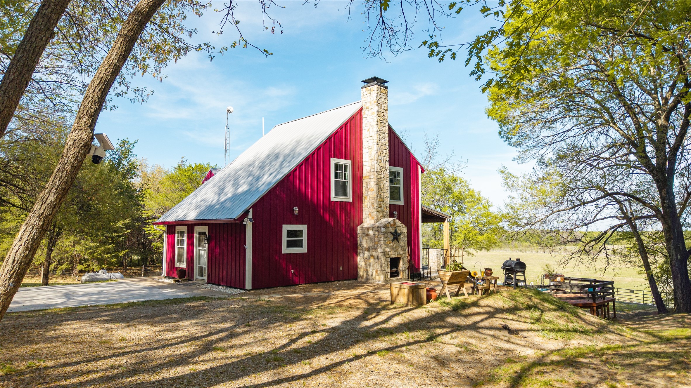459 County Road 4600, Trenton, TX, 75490